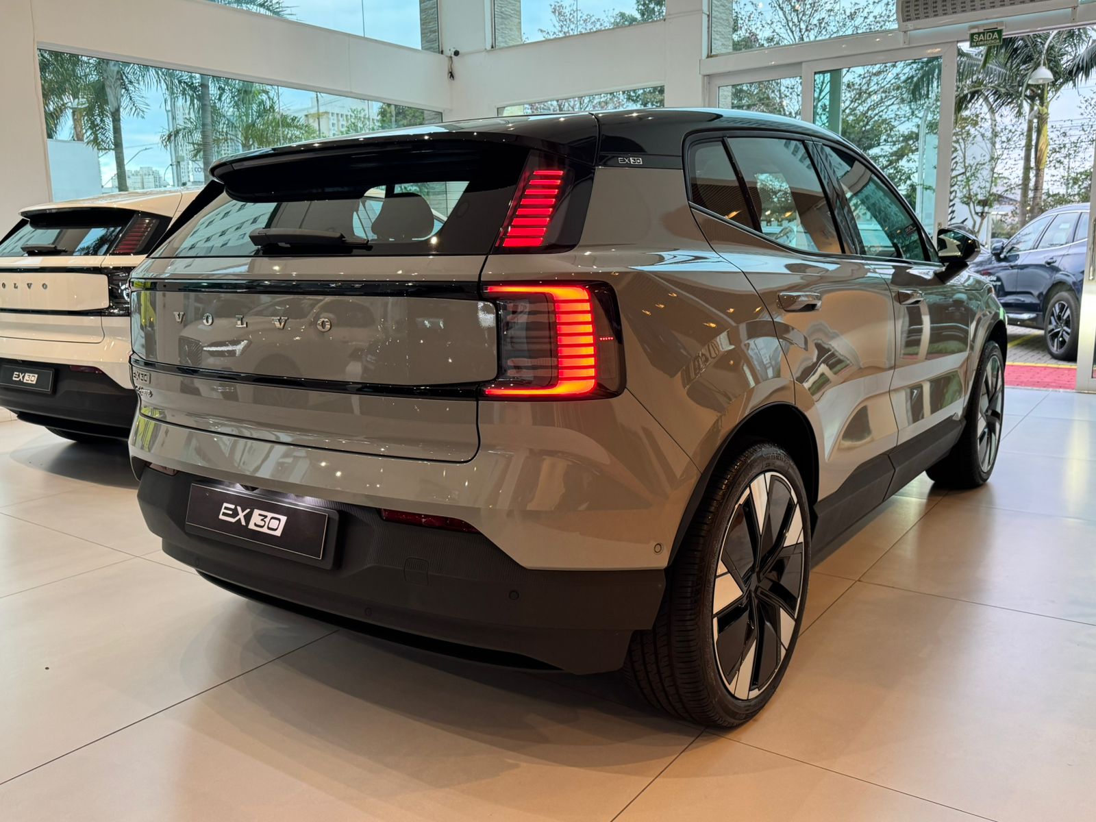 Volvo-EX30-EX30 E60 Ultra (Elétrico)