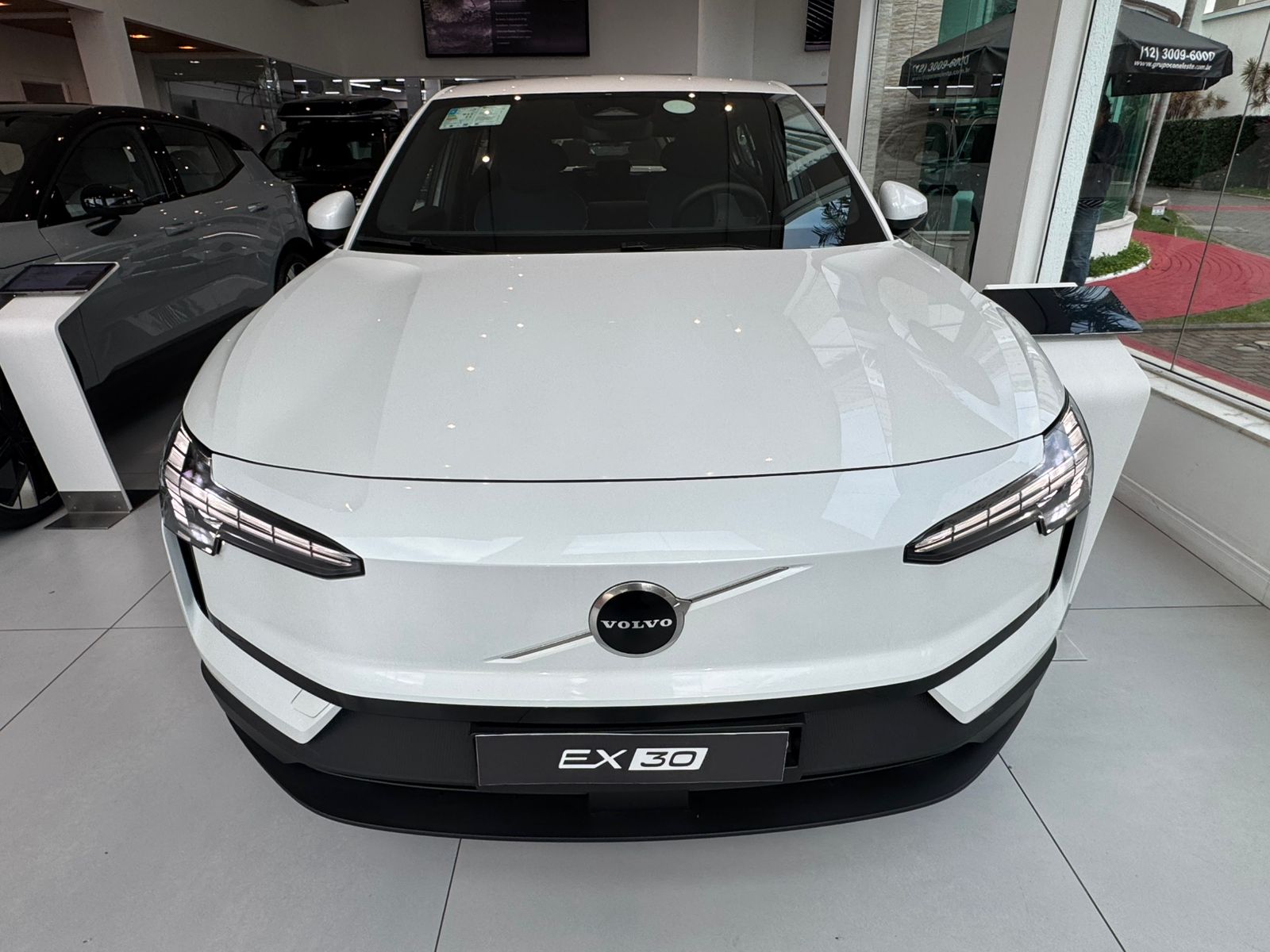 Volvo-EX30-EX30 E40 Core (Elétrico)