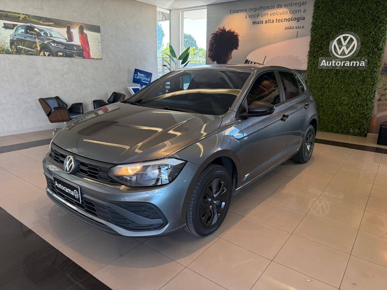 Polo Track 1.0 Flex 12V 5p