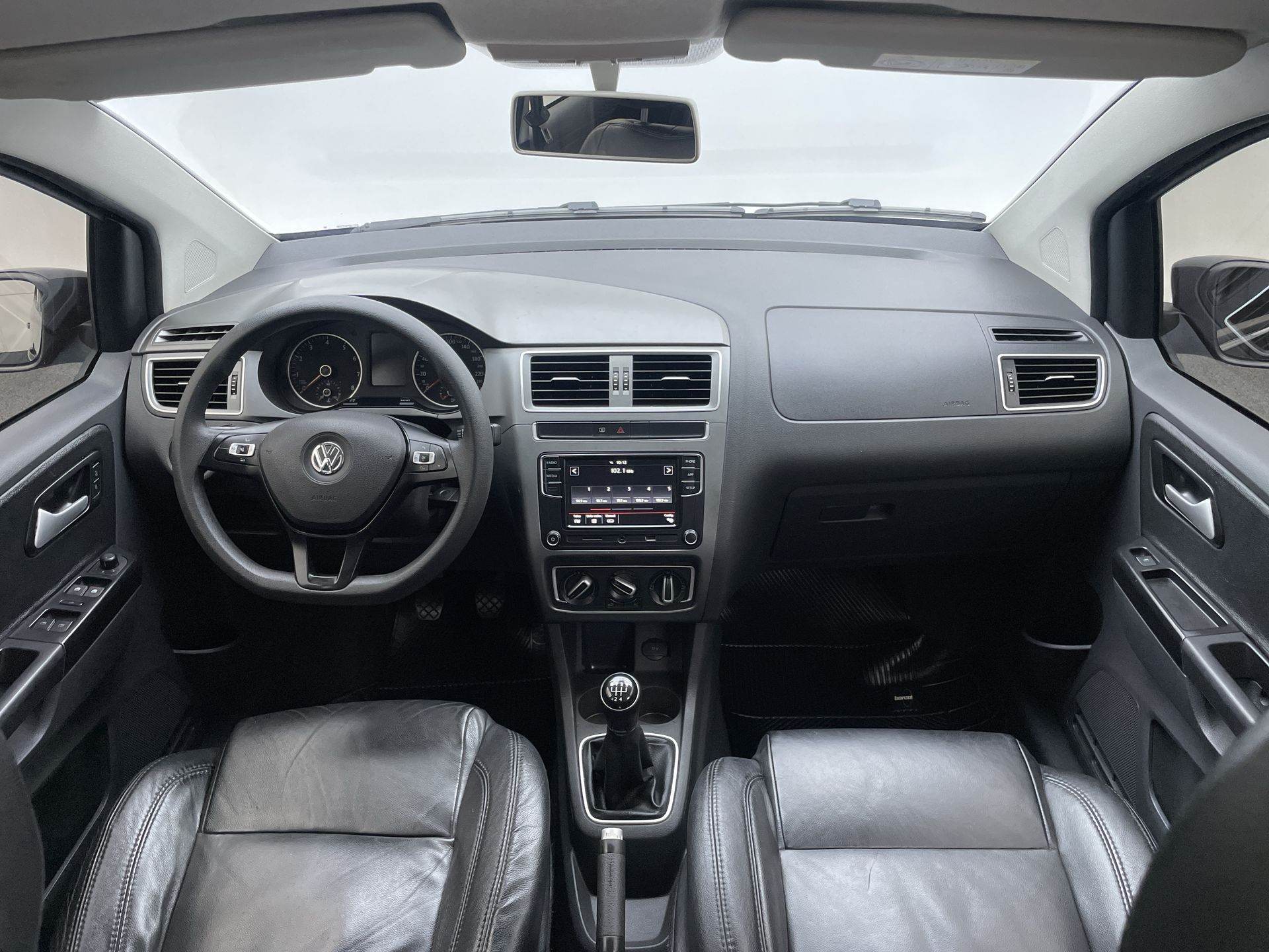 VW - Volkswagen-Fox-Fox Connect 1.6 Flex 8V 5p