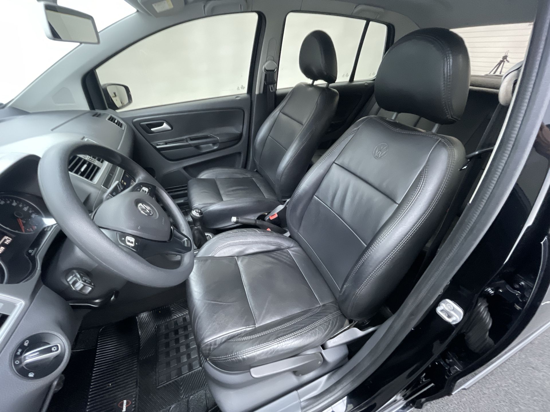 VW - Volkswagen-Fox-Fox Connect 1.6 Flex 8V 5p