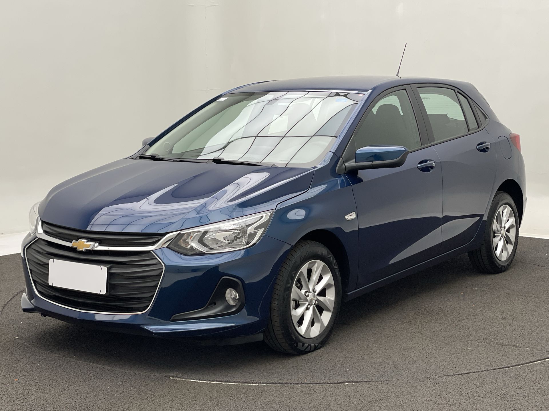 GM - Chevrolet-ONIX-ONIX HATCH LTZ 1.0 12V TB Flex 5p Mec.