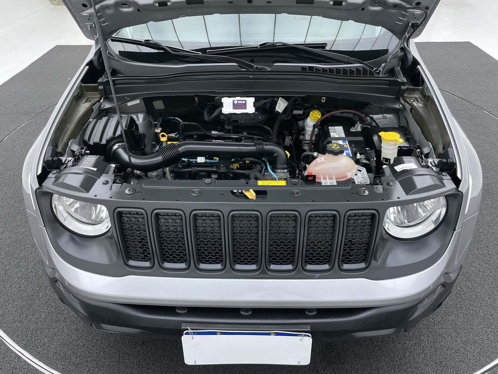 Renegade Sport 1.8 4x2 Flex 16V Aut.