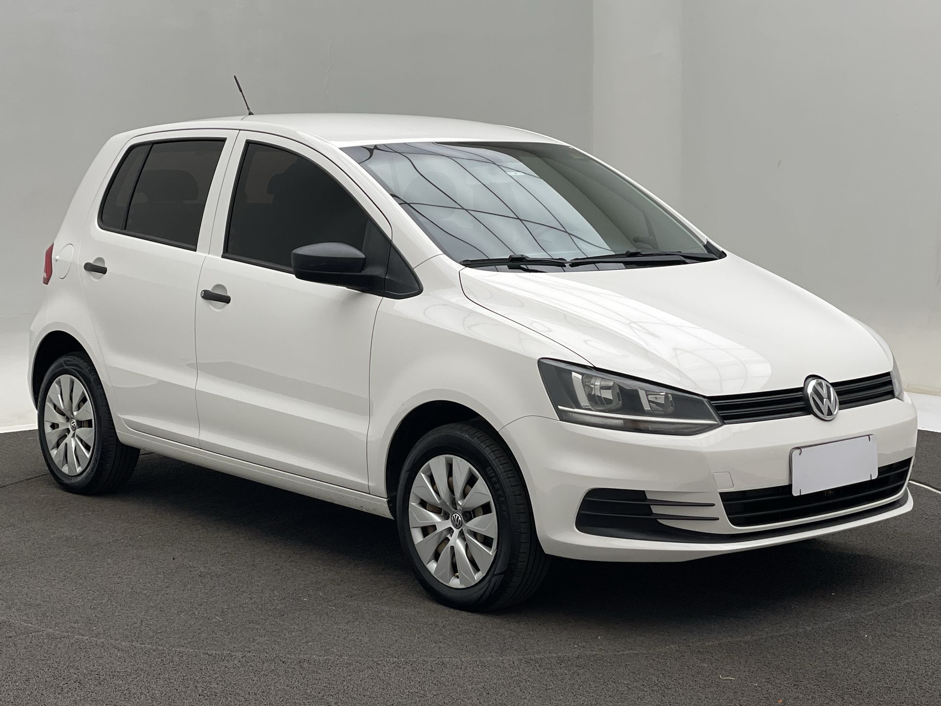 VW - Volkswagen-Fox-Fox Trendline 1.6 Flex 8V 5p
