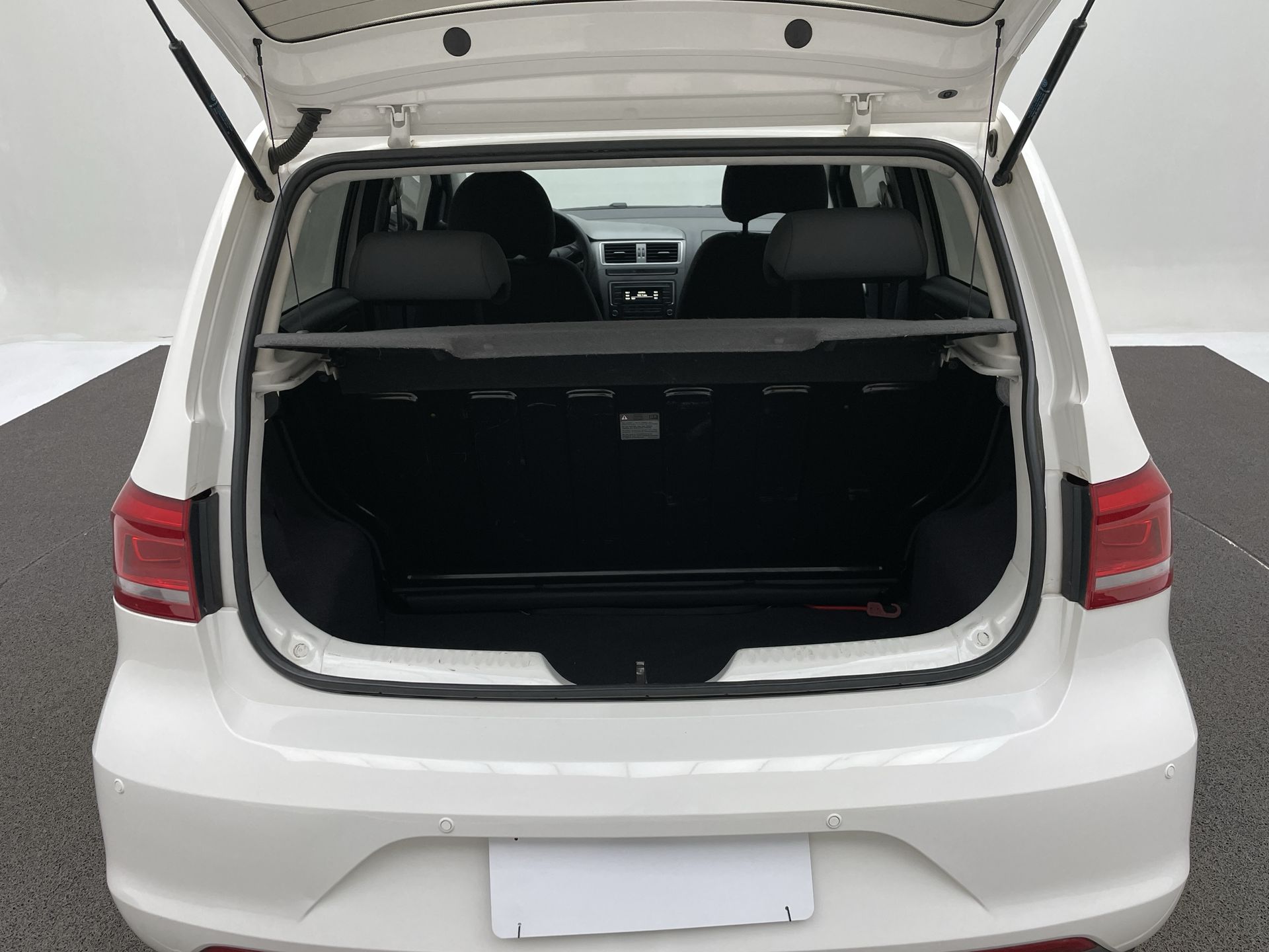 VW - Volkswagen-Fox-Fox Trendline 1.6 Flex 8V 5p