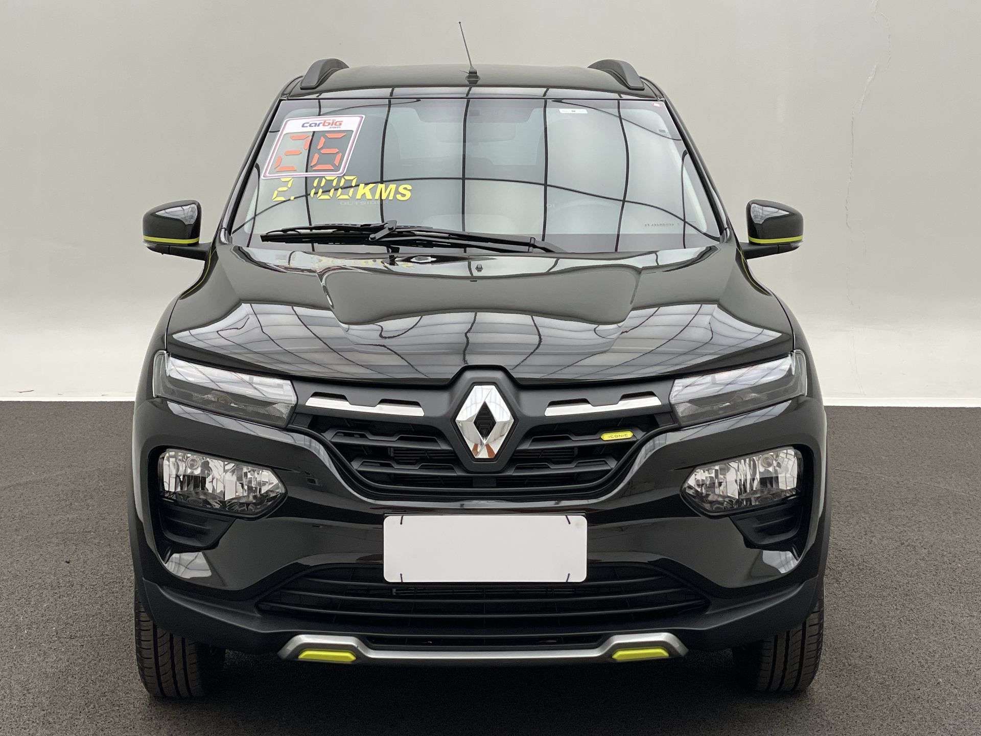 Renault-KWID-KWID OUTSIDER 1.0 Flex 12V 5p Mec.