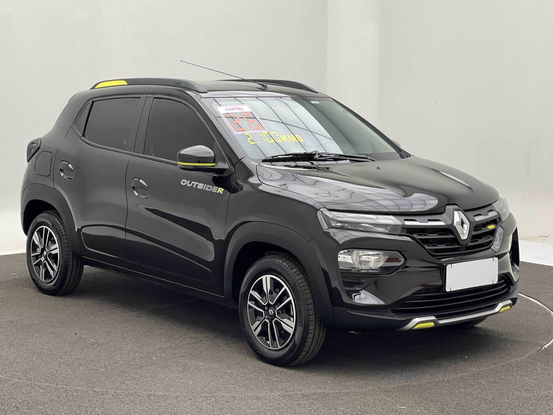 Renault-KWID-KWID OUTSIDER 1.0 Flex 12V 5p Mec.