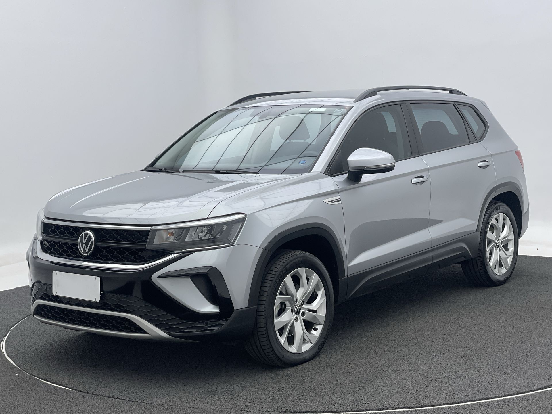 TAOS Comfortline 1.4 250 TSI Flex Aut.