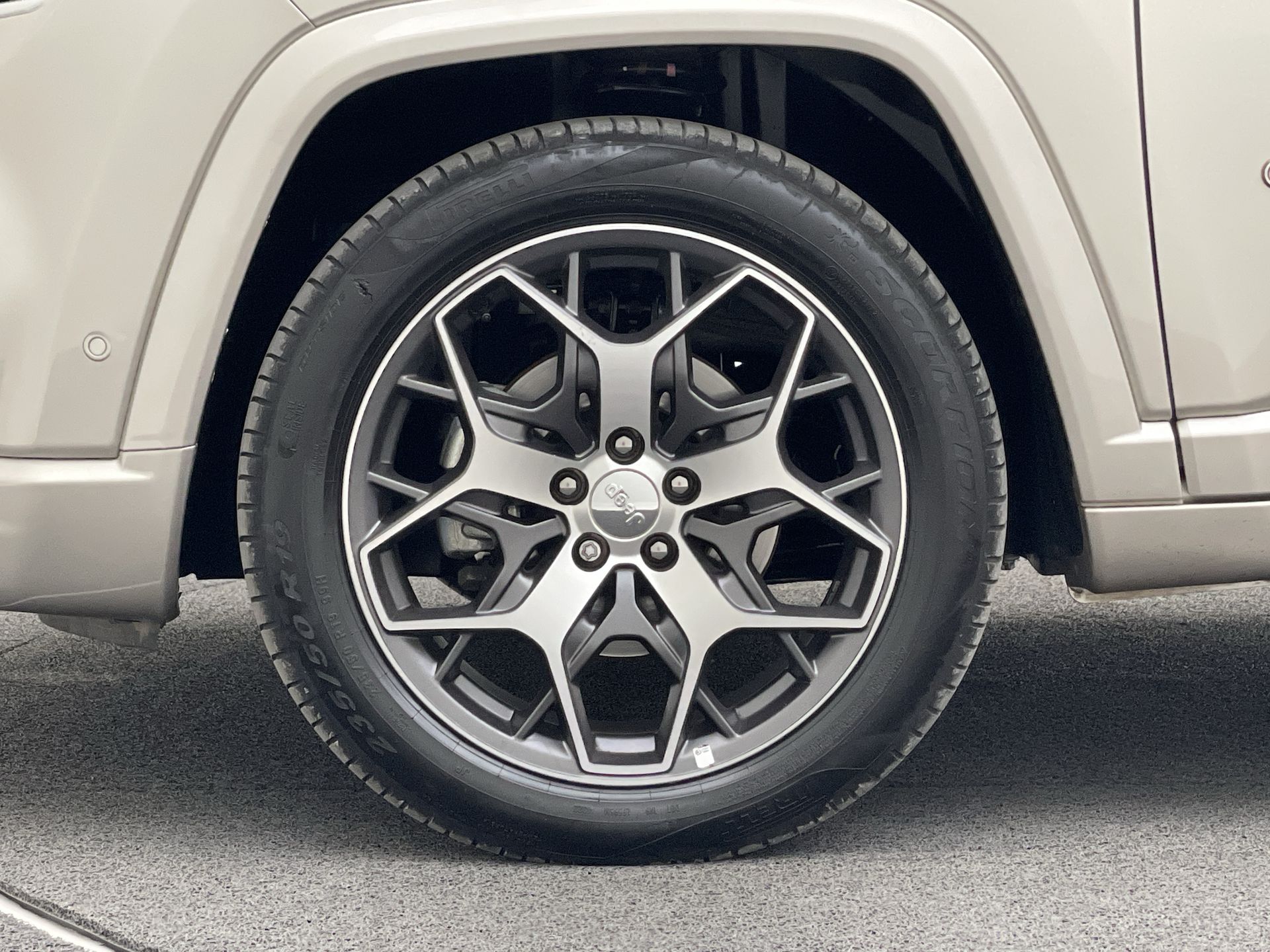 Jeep-COMMANDER-Commander Overland T270 1.3 TB Flex Aut.