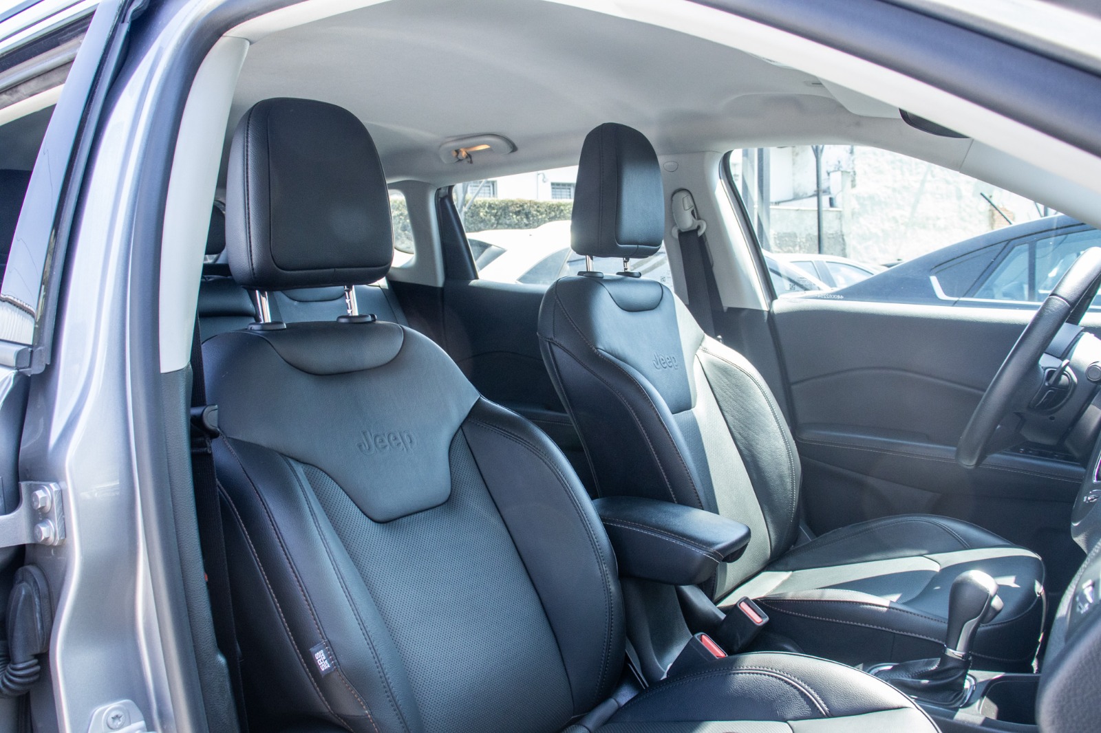 Jeep-COMPASS-COMPASS LONGITUDE 2.0 4x2 Flex 16V Aut.