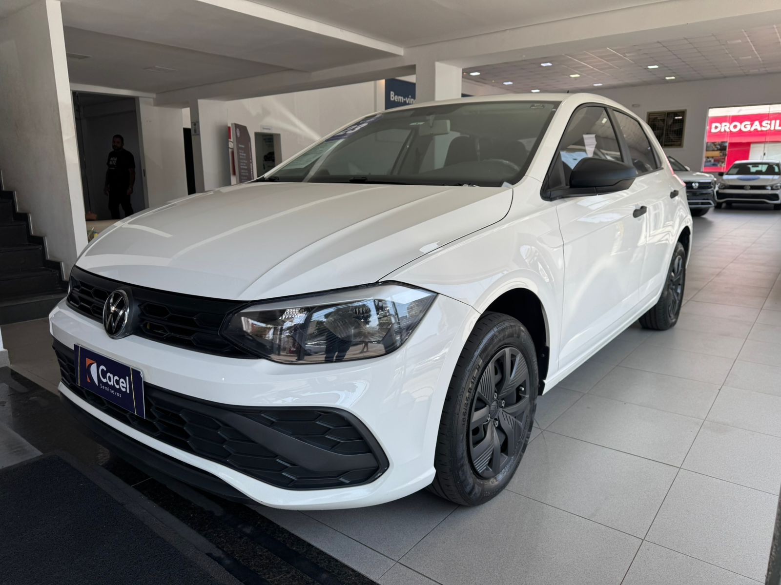 Polo Track 1.0 Flex 12V 5p