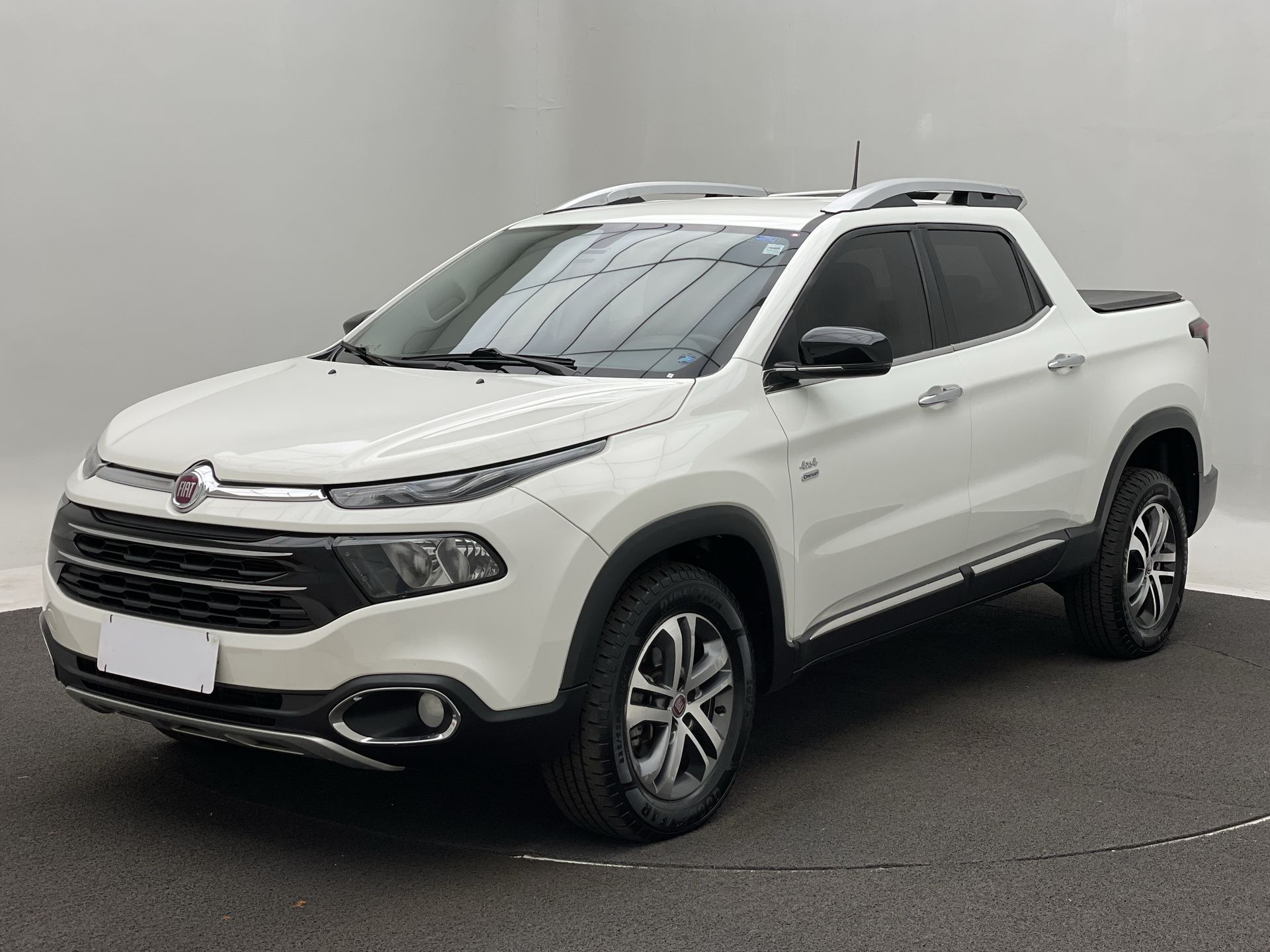 Fiat-TORO-Toro Volcano 2.0 16V 4x4 TB Diesel Aut.