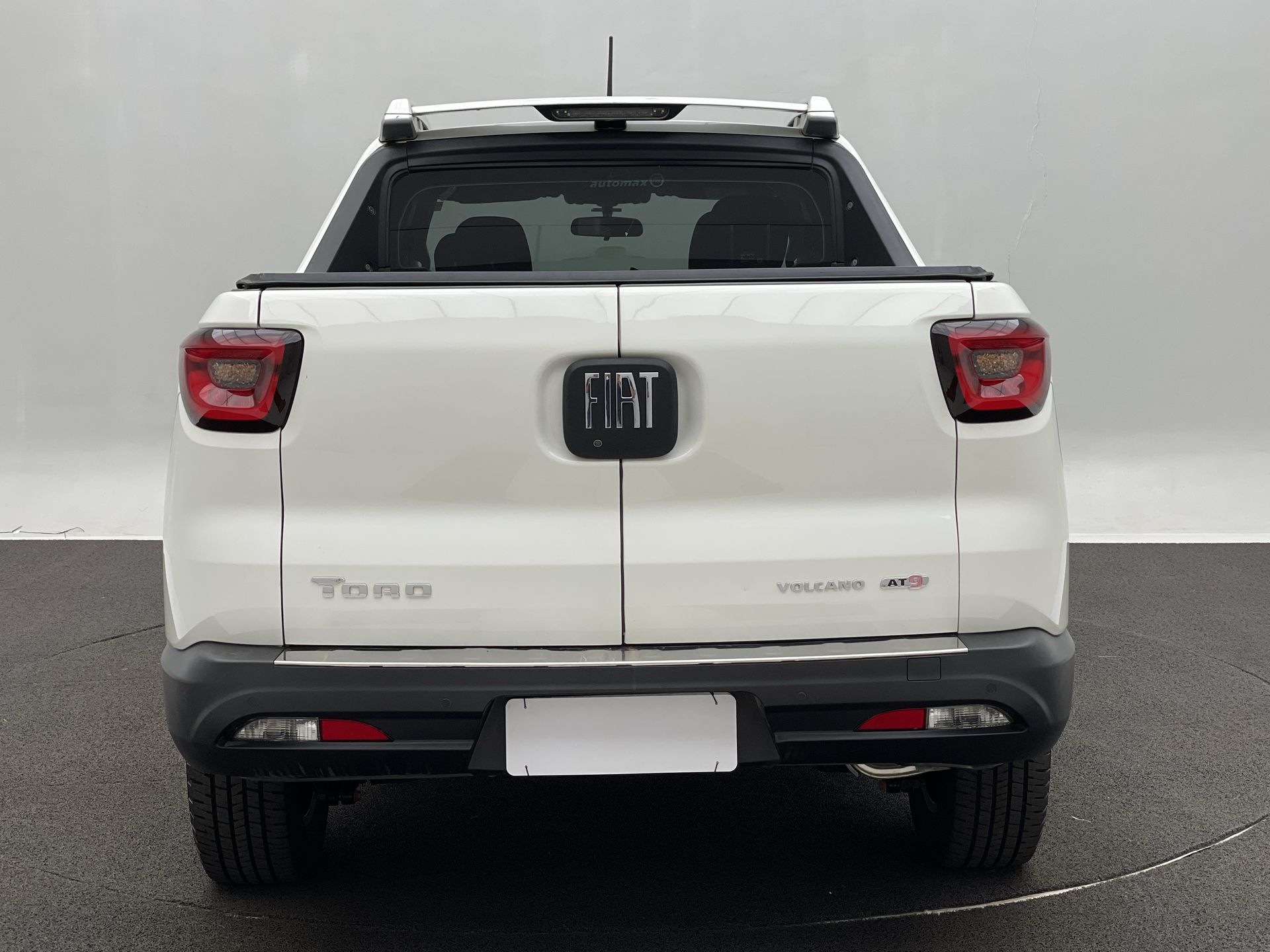 Fiat-TORO-Toro Volcano 2.0 16V 4x4 TB Diesel Aut.