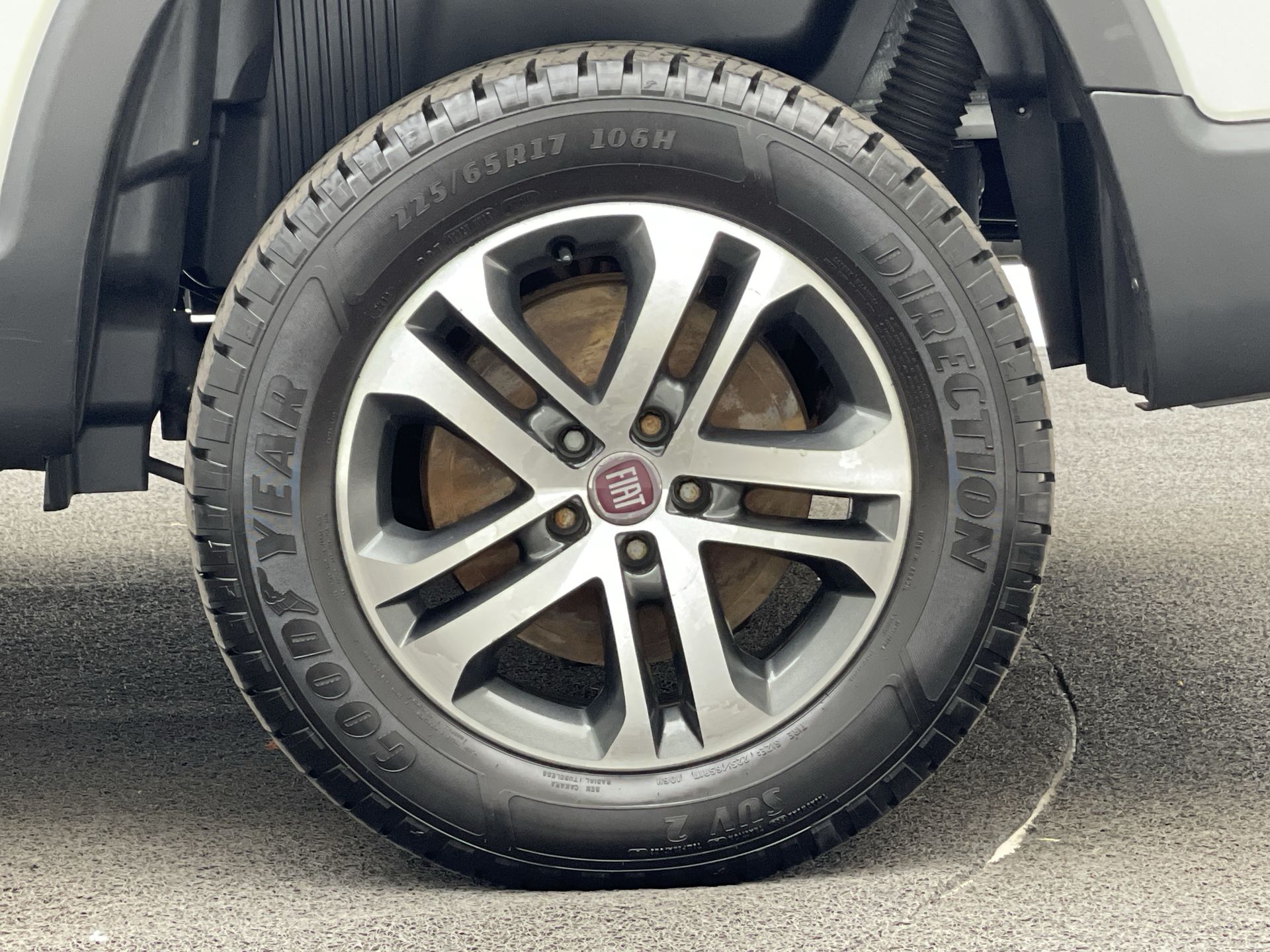 Fiat-TORO-Toro Volcano 2.0 16V 4x4 TB Diesel Aut.