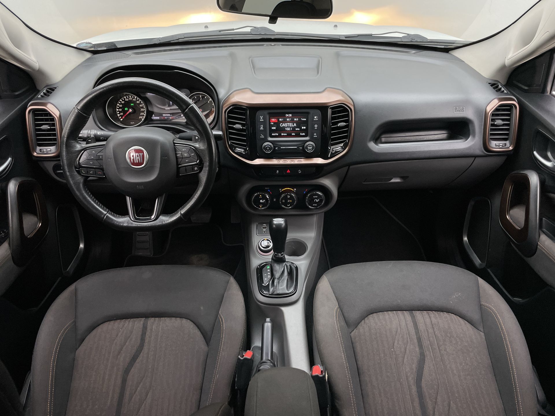 Fiat-TORO-Toro Volcano 2.0 16V 4x4 TB Diesel Aut.
