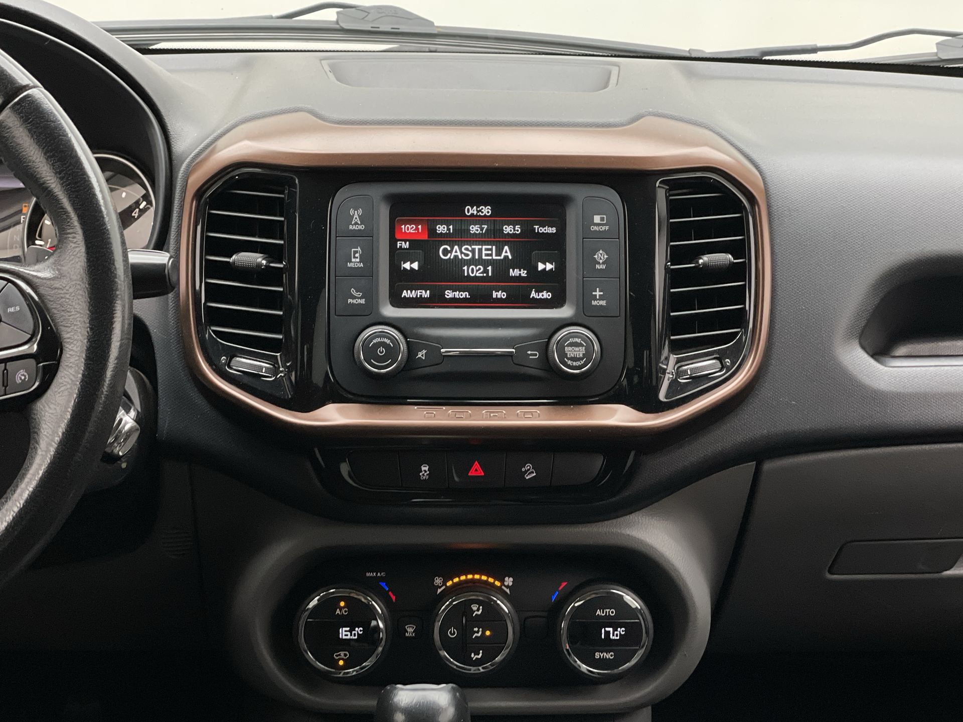 Fiat-TORO-Toro Volcano 2.0 16V 4x4 TB Diesel Aut.