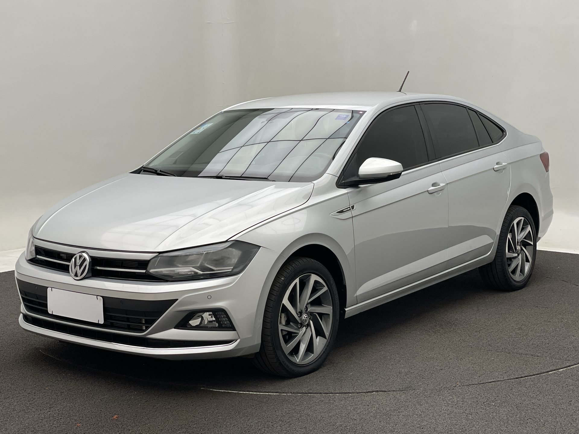 VIRTUS Highline 200 TSI 1.0 Flex 12V Aut