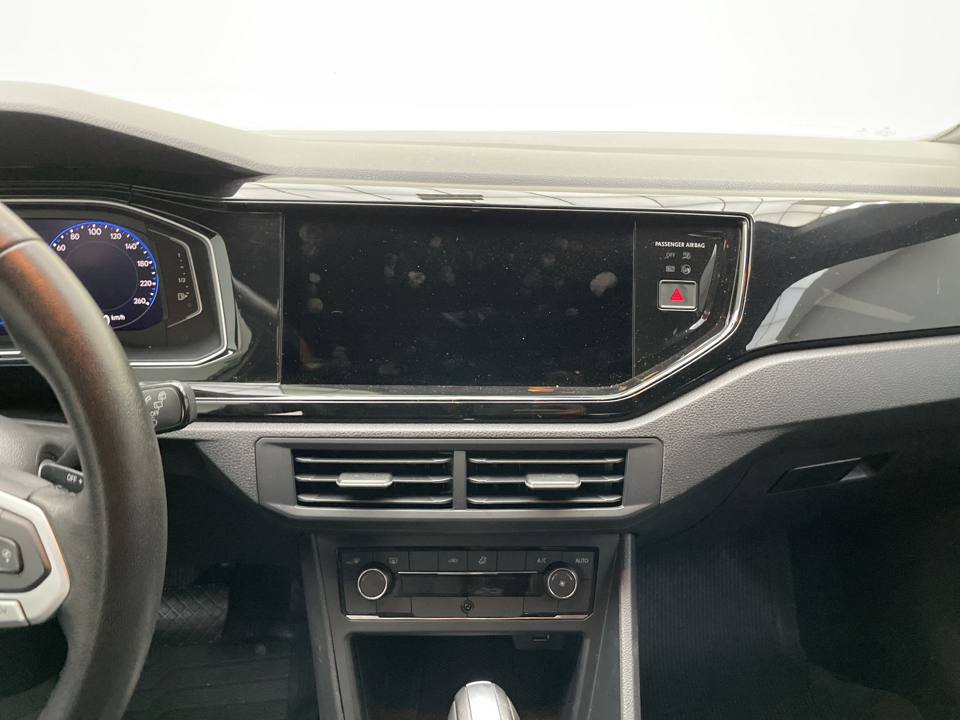 Nivus Highline 1.0 200 TSI Flex Aut.