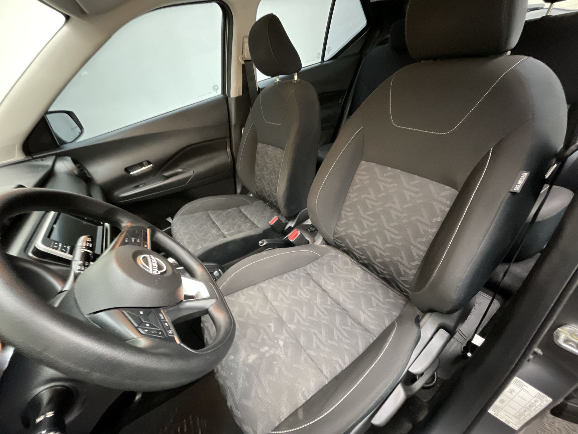 KICKS Sense 1.6 16V Flex Aut.