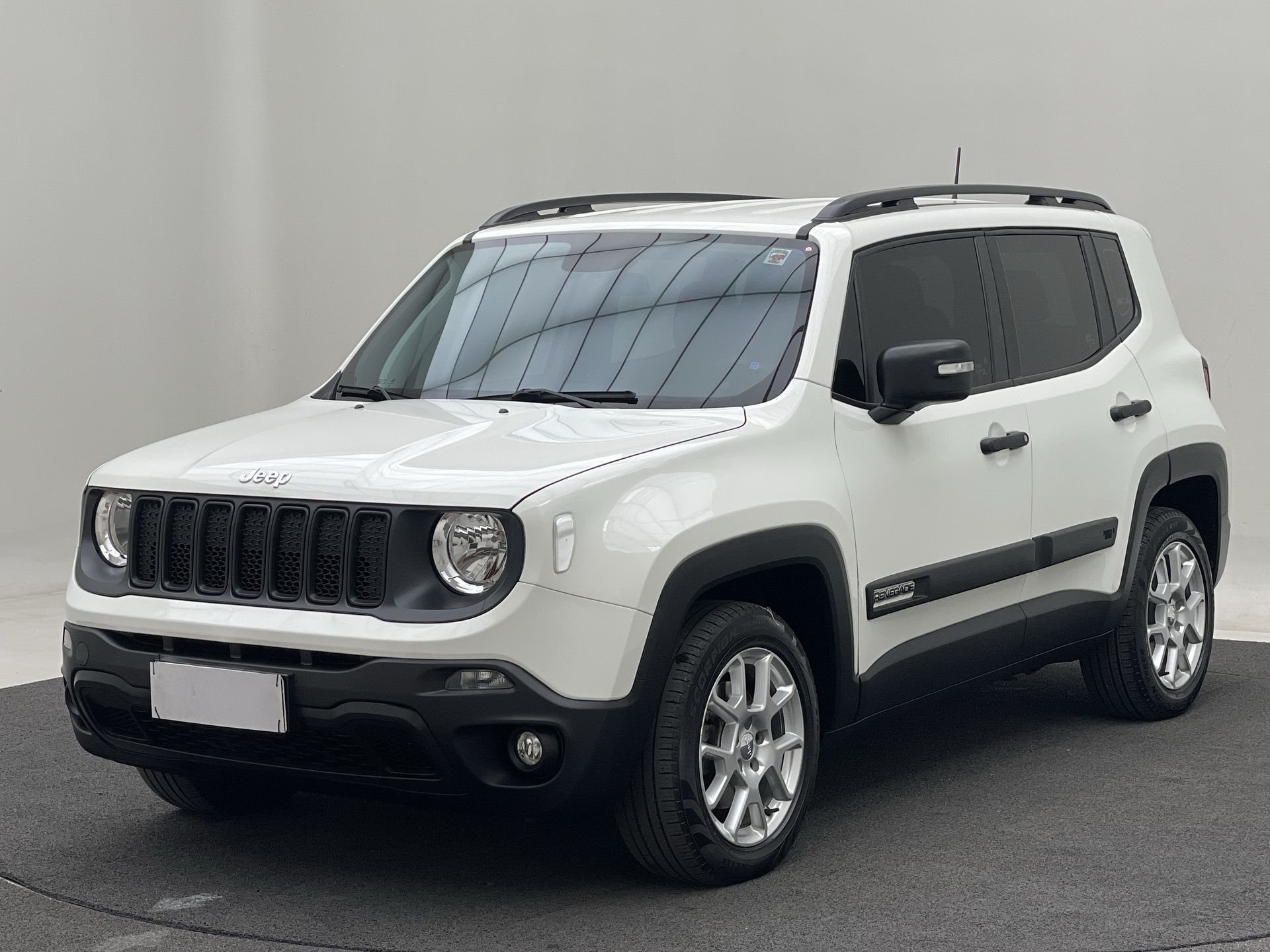Renegade Sport 1.8 4x2 Flex 16V Aut.