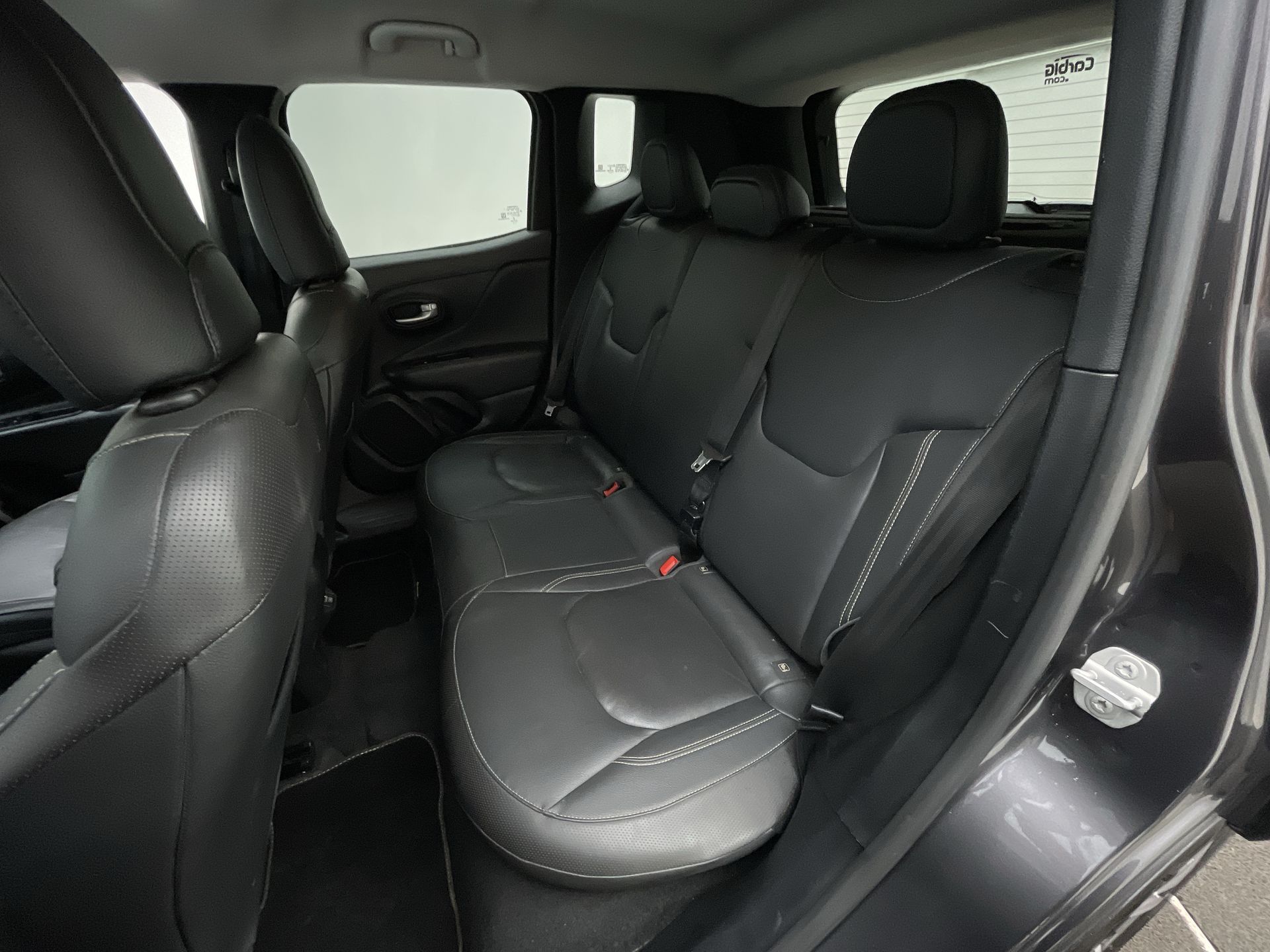 Jeep-RENEGADE-Renegade Long. T270 1.3 TB 4x2 Flex Aut.