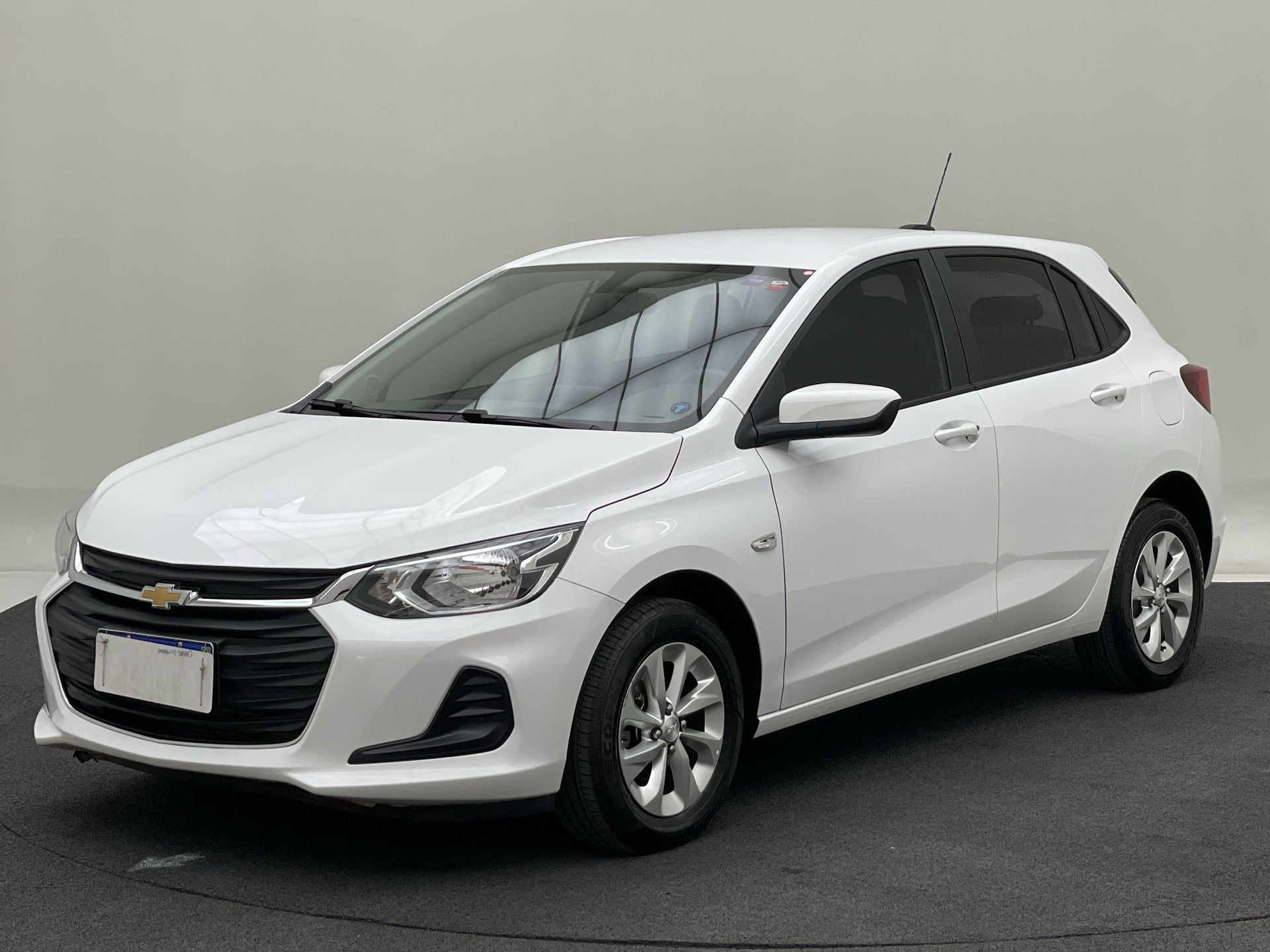 GM - Chevrolet-ONIX-ONIX HATCH LT 1.0 12V TB Flex 5p Mec.