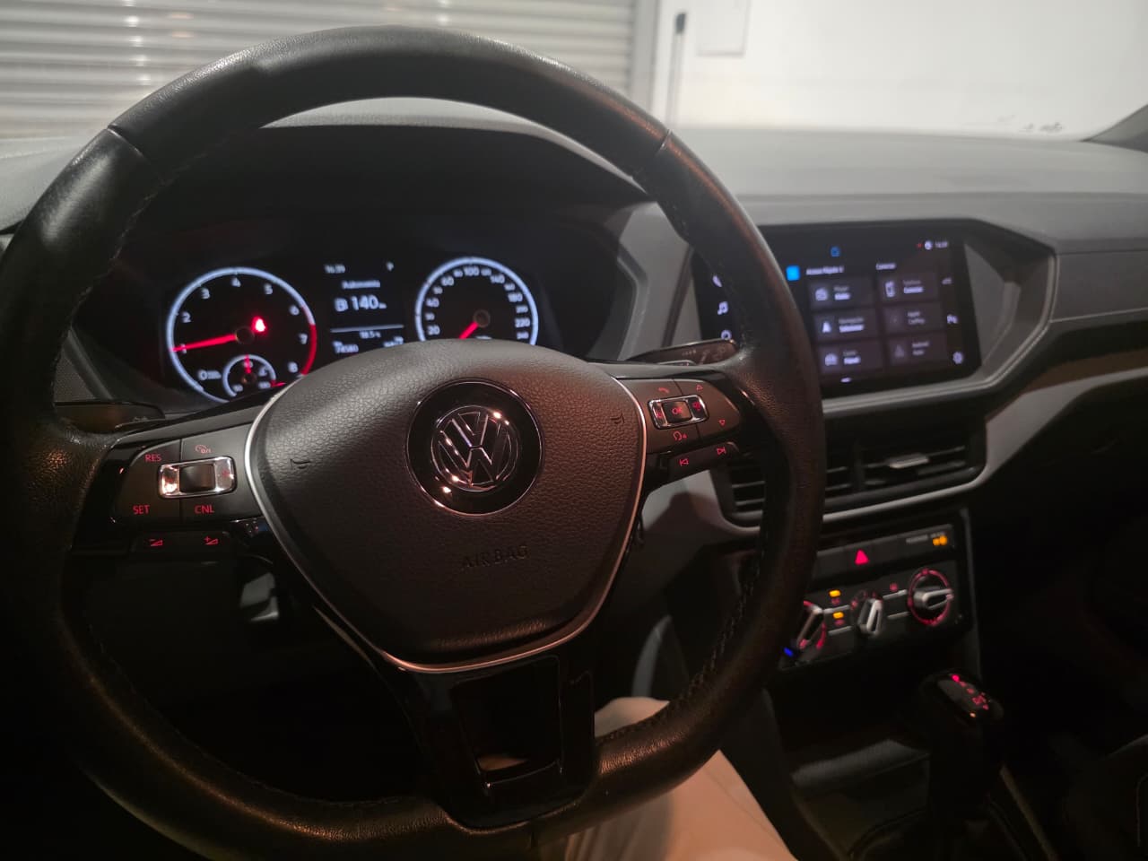 VW - Volkswagen-T-Cross-T-Cross 200 TSI 1.0  Flex 12V 5p Aut.