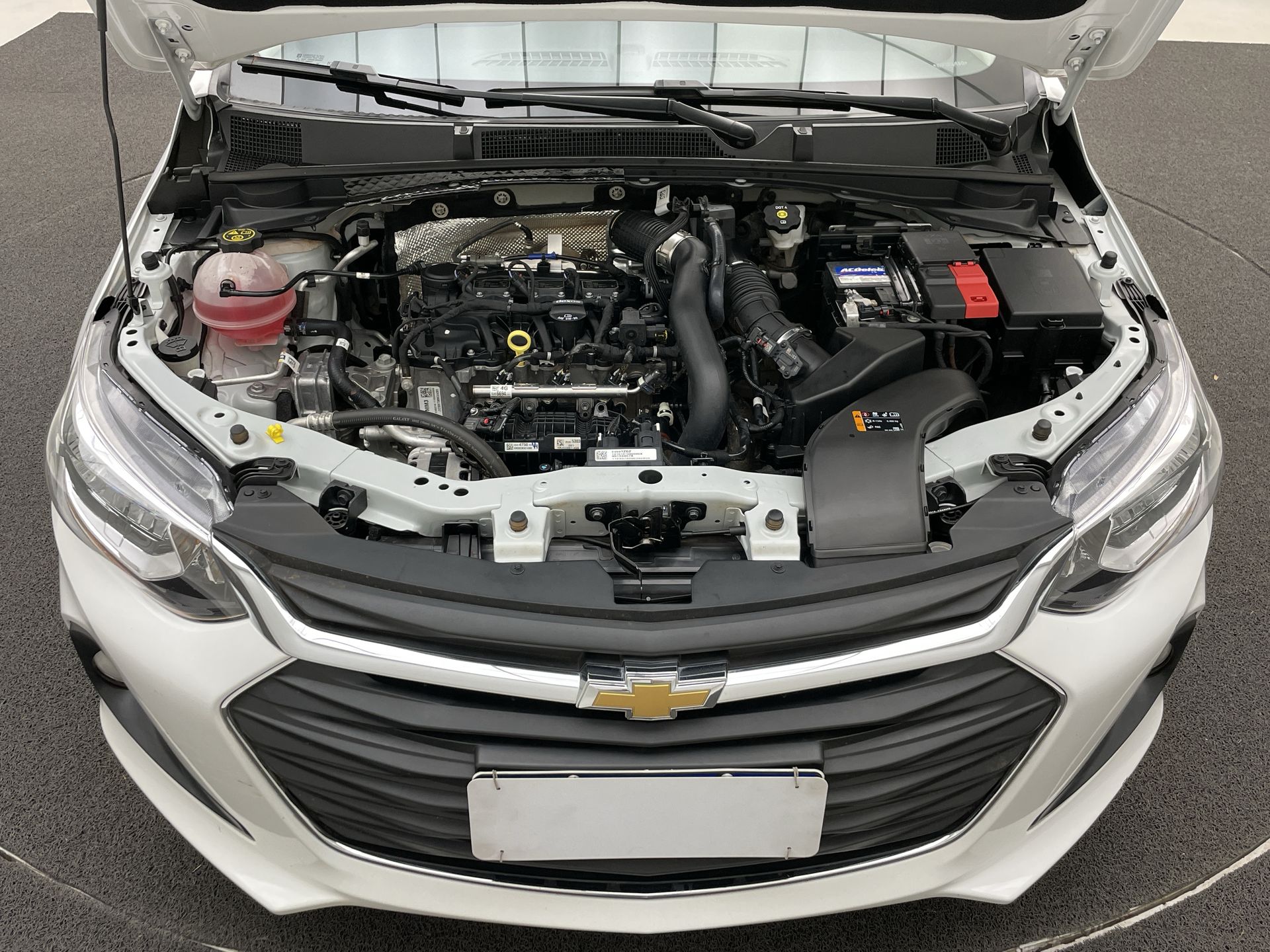 GM - Chevrolet-ONIX-ONIX HATCH LT 1.0 12V Flex 5p Mec.