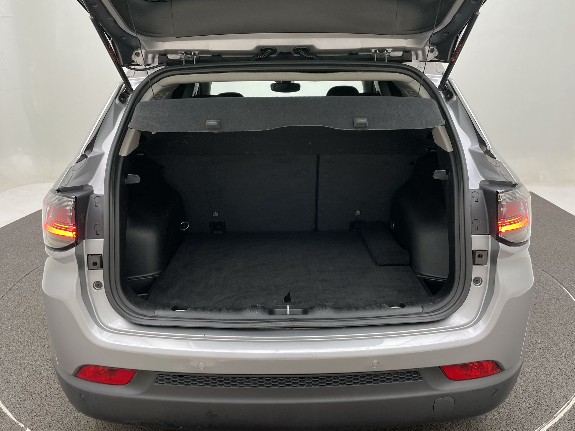 Jeep-COMPASS-COMPASS LONG. T270 1.3 TB 4x2 Flex Aut.