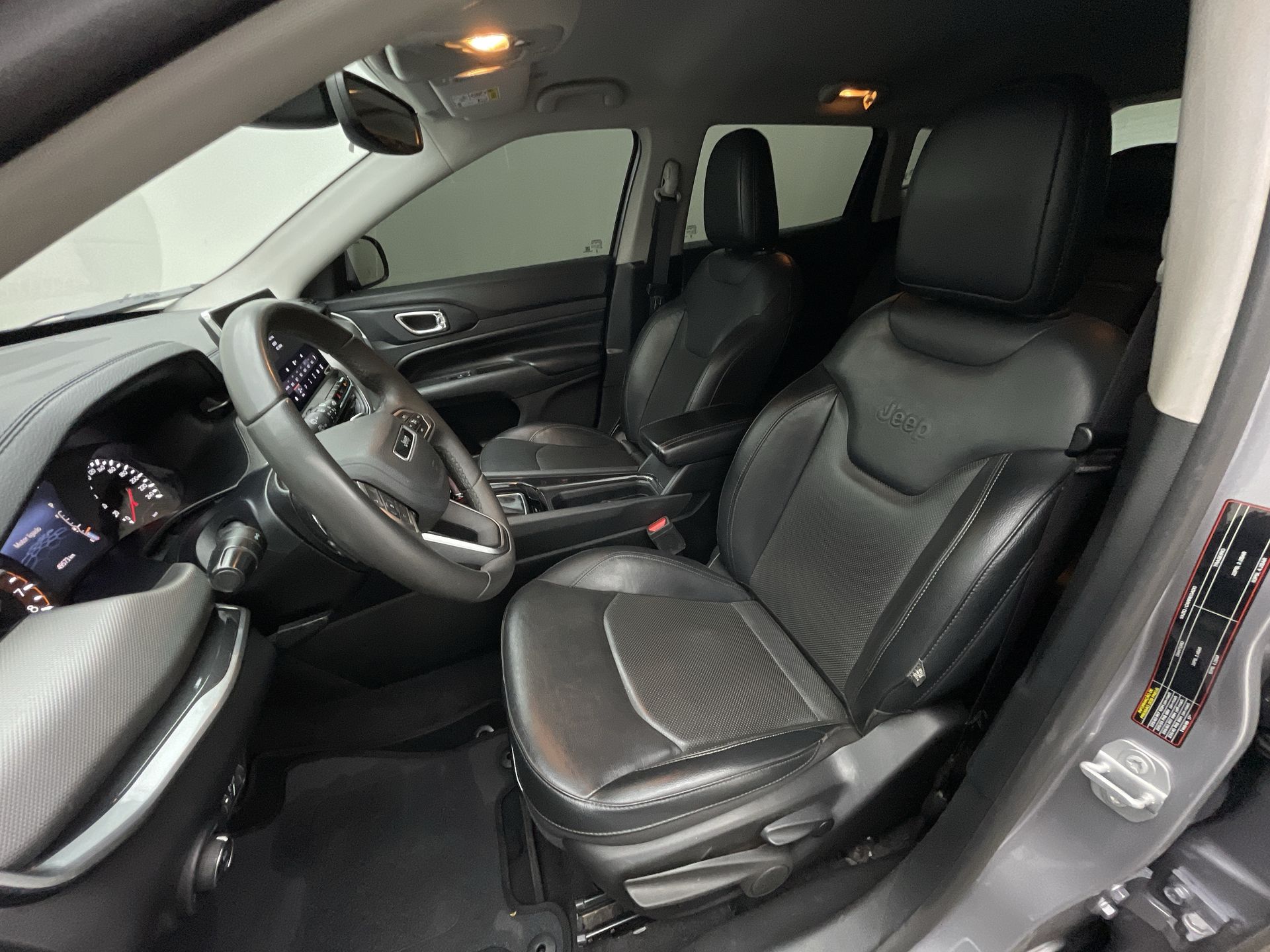 Jeep-COMPASS-COMPASS LONG. T270 1.3 TB 4x2 Flex Aut.