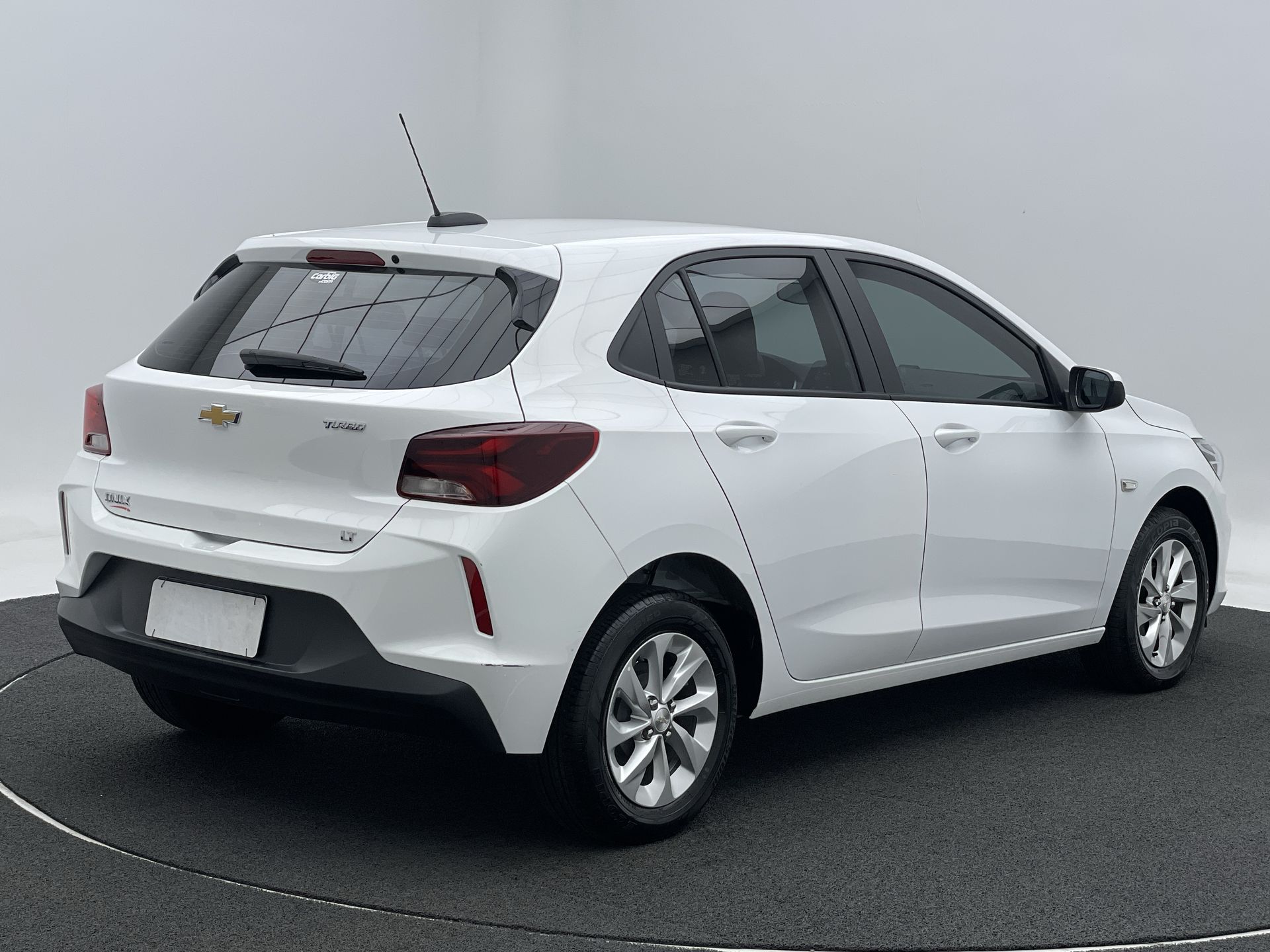 GM - Chevrolet-ONIX-ONIX HATCH LT 1.0 12V Flex 5p Mec.