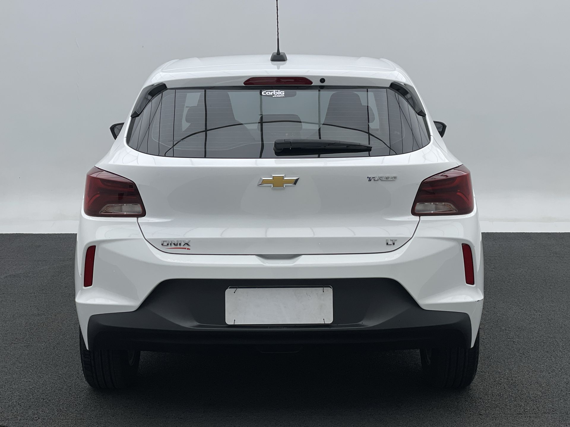 GM - Chevrolet-ONIX-ONIX HATCH LT 1.0 12V Flex 5p Mec.