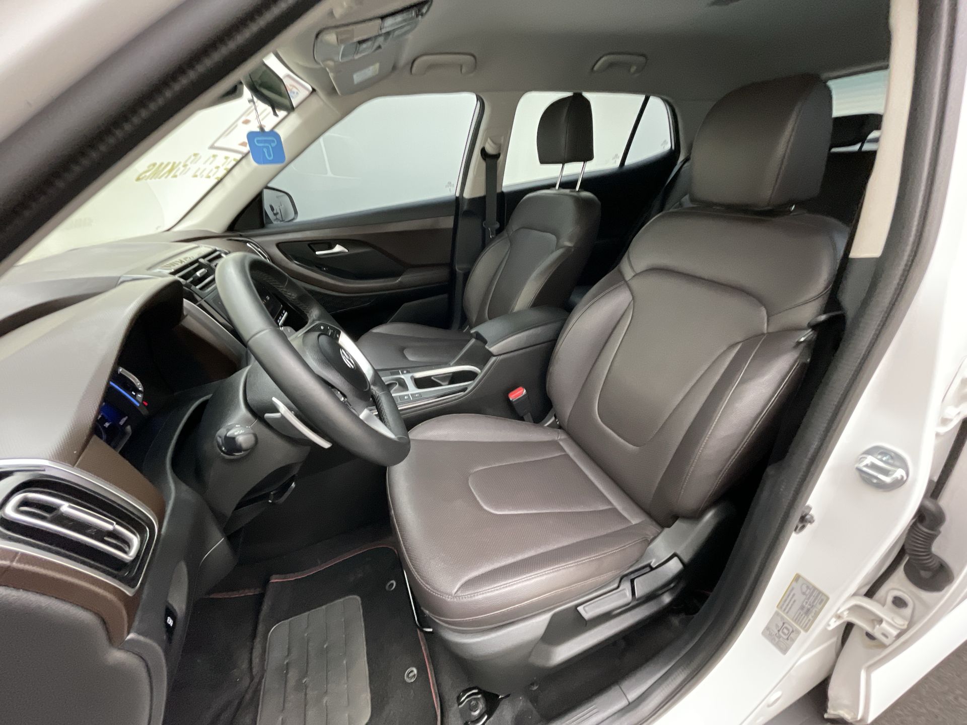 Creta Platinum 1.0 TB 12V Flex Aut.