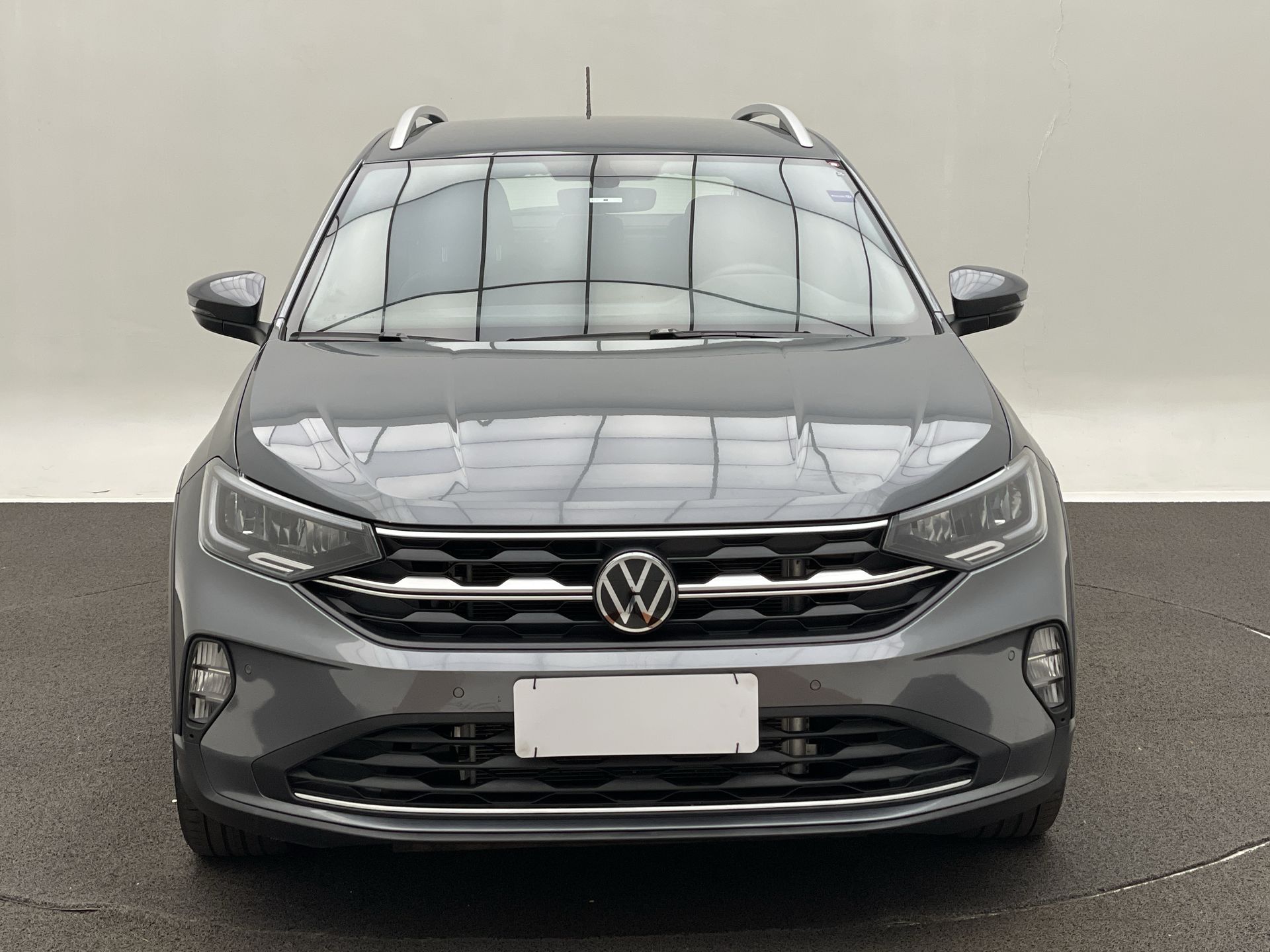 VW - Volkswagen-Nivus-Nivus Highline 1.0 200 TSI Flex Aut.