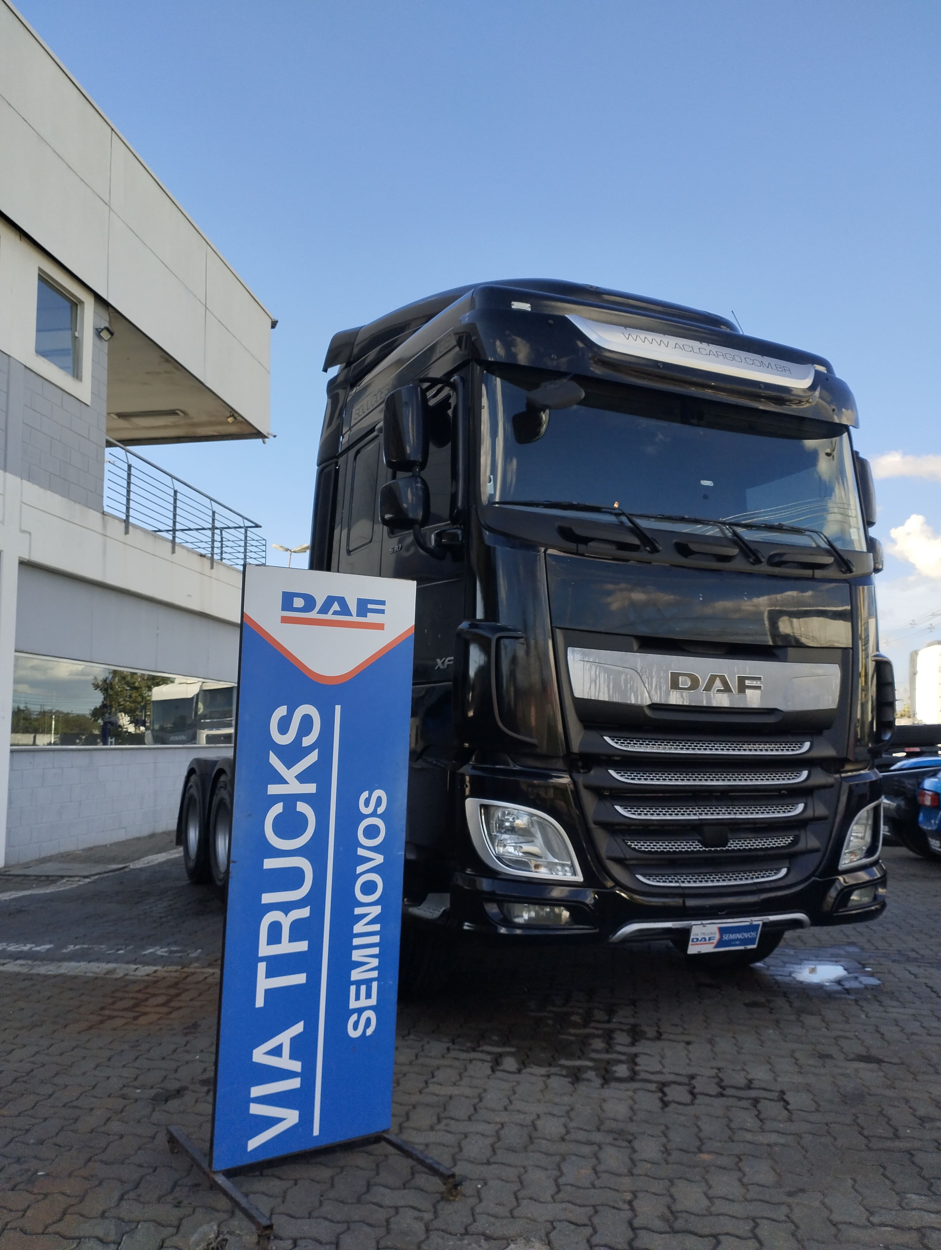 XF FTT530 6x4 Space Cab (die)(E5)