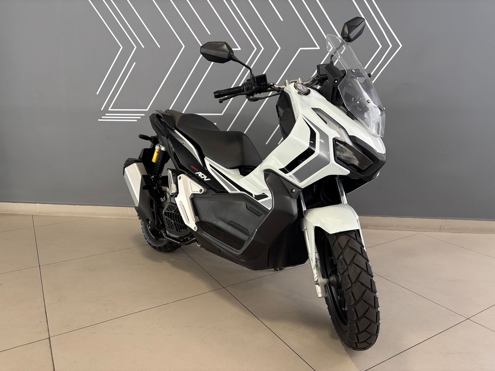 ADV 150