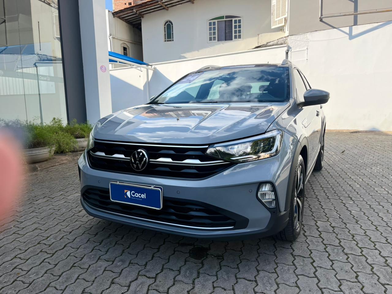 Nivus Highline 1.0 200 TSI Flex Aut.