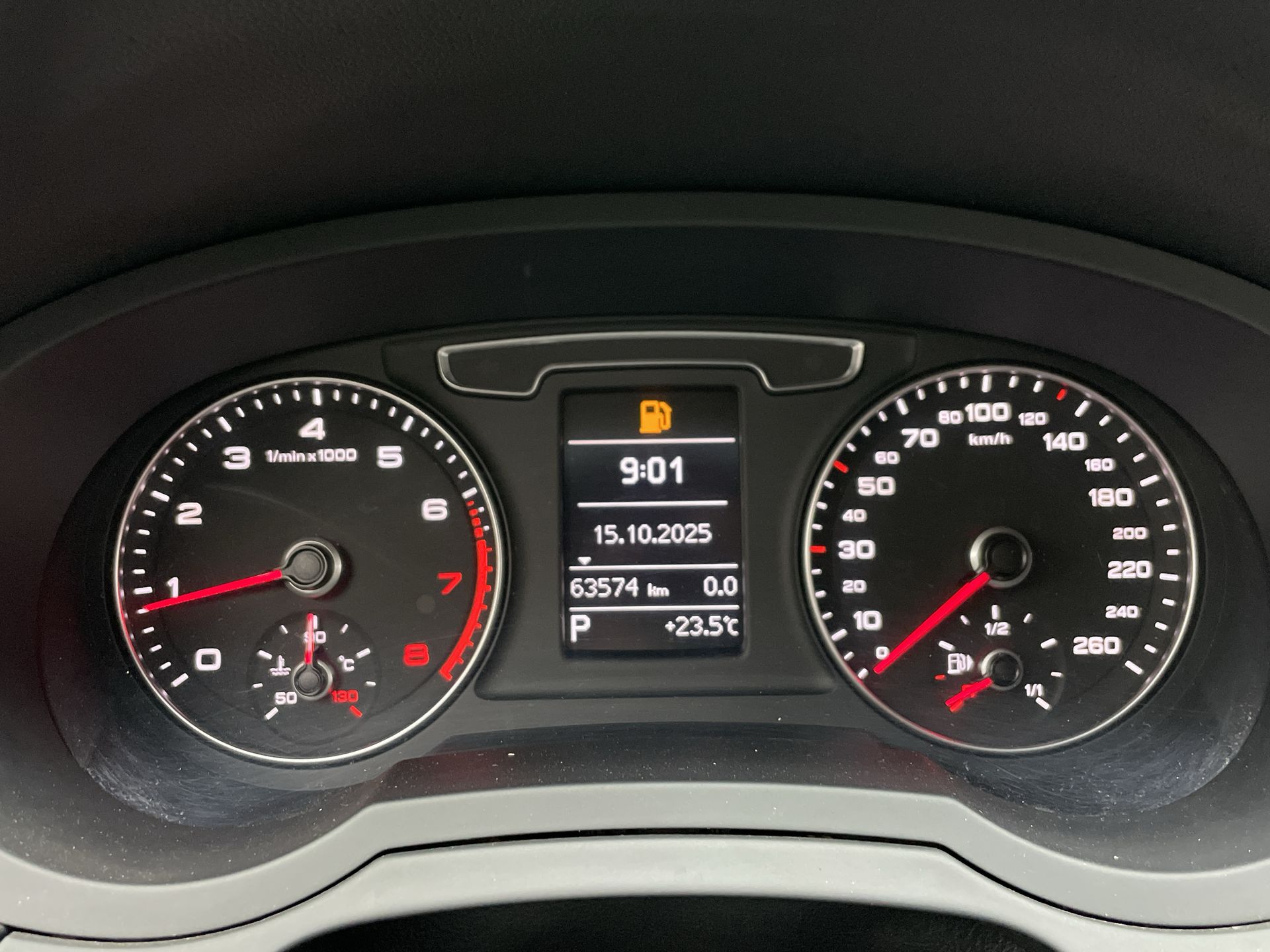 Q3 1.4 TFSI/TFSI Flex S-tronic 5p