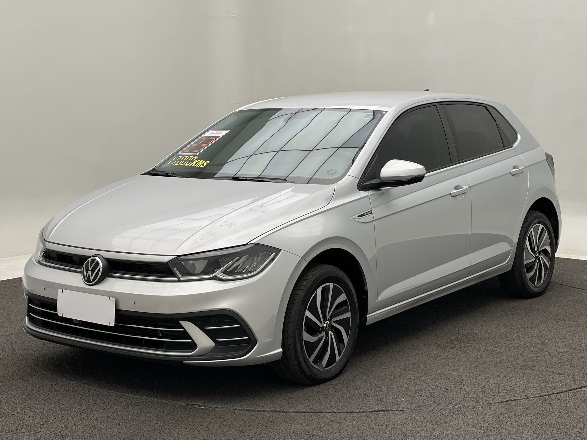VW - Volkswagen-Polo-Polo Highline TSI 1.0 Flex 12V Aut.