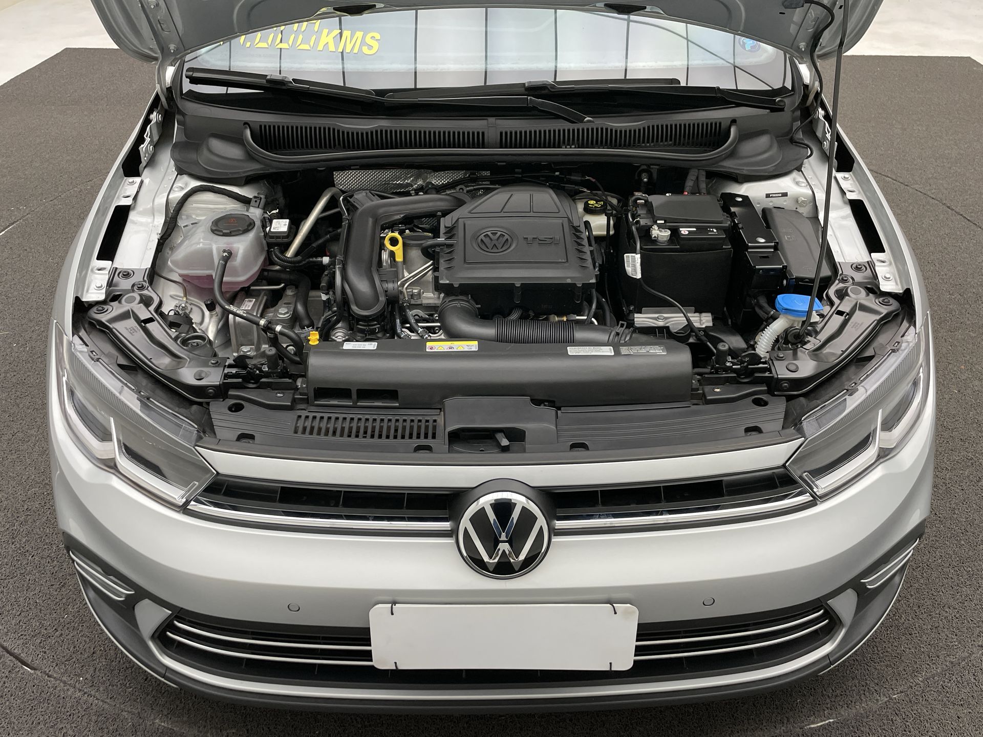 VW - Volkswagen-Polo-Polo Highline TSI 1.0 Flex 12V Aut.