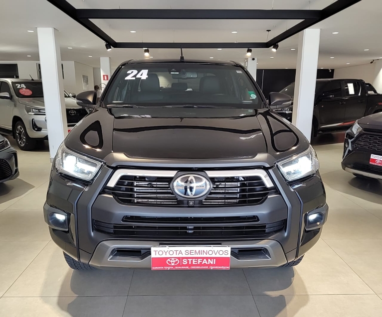 2.8 D-4D TURBO DIESEL CD CONQUEST 4X4 AUTOMÁTICO