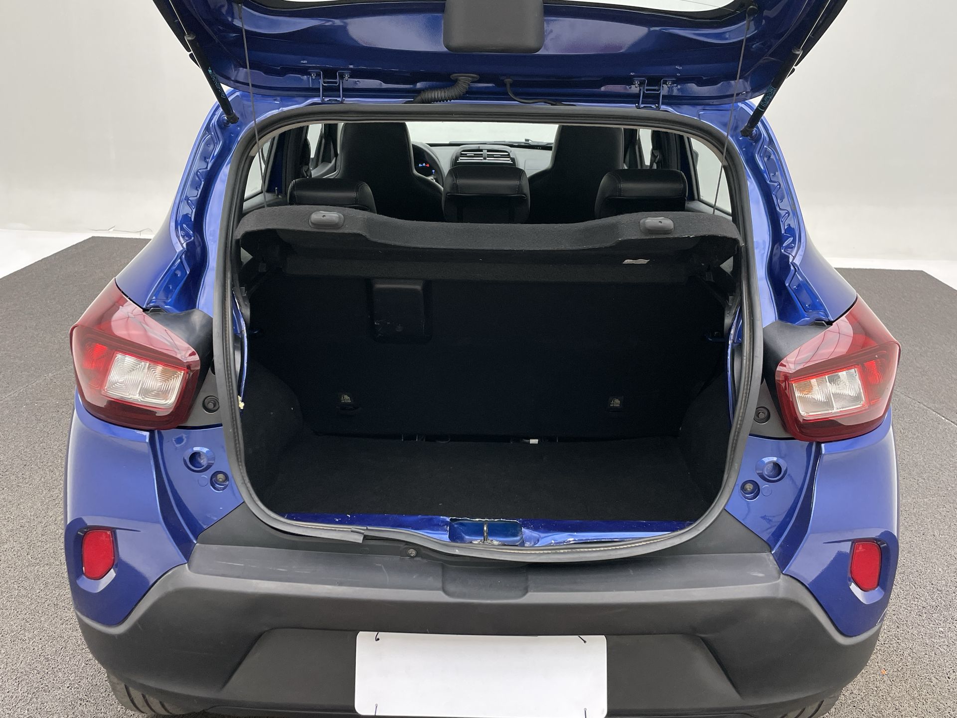 Renault-KWID-KWID Intense 1.0 Flex 12V 5p Mec.