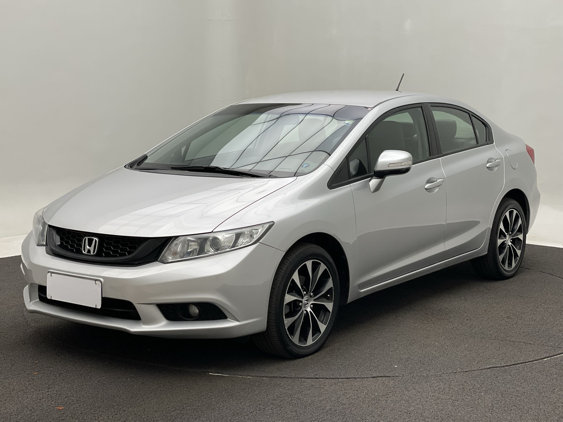 Civic Sedan LXR 2.0 Flexone 16V Aut. 4p