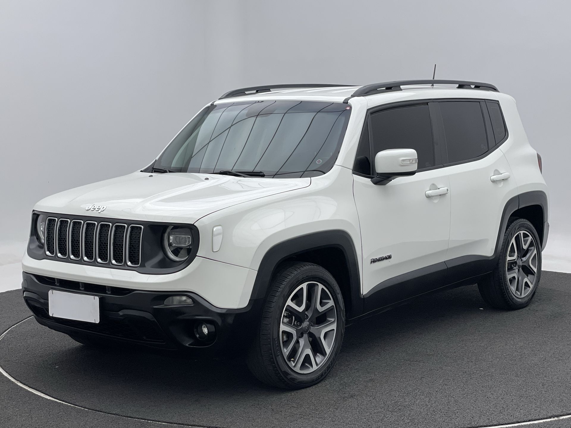 Renegade Longitude 1.8 4x2 Flex 16V Aut.