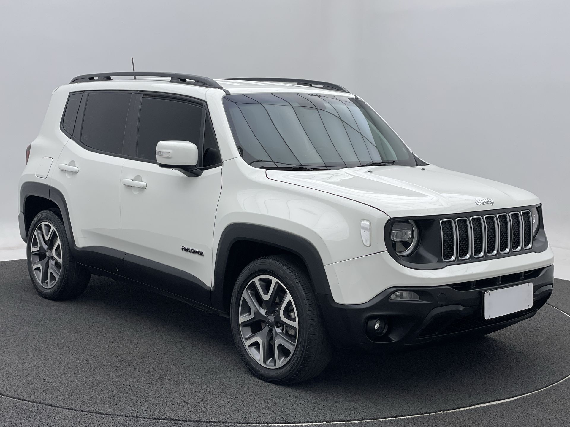 Renegade Longitude 1.8 4x2 Flex 16V Aut.