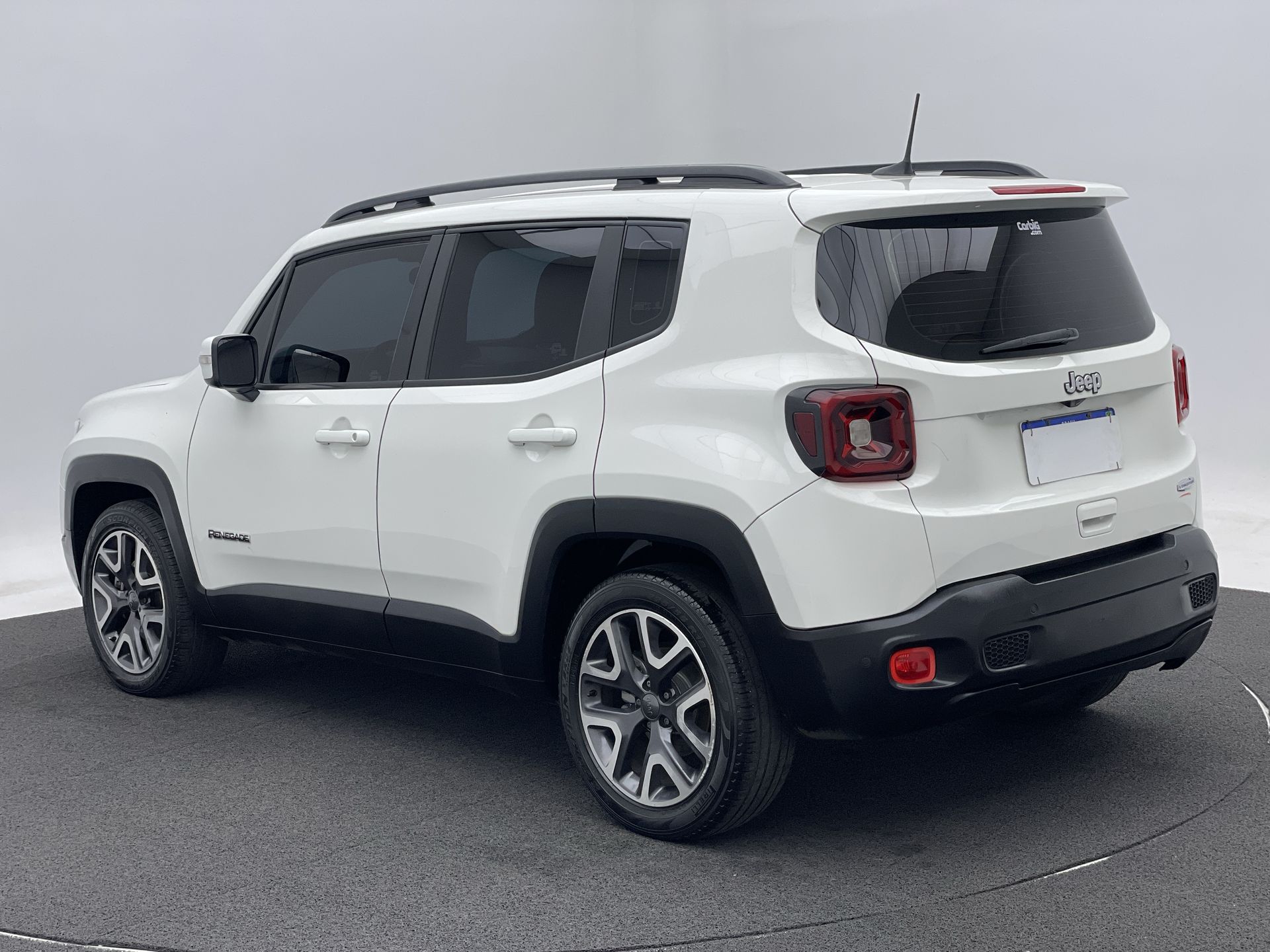 Renegade Longitude 1.8 4x2 Flex 16V Aut.