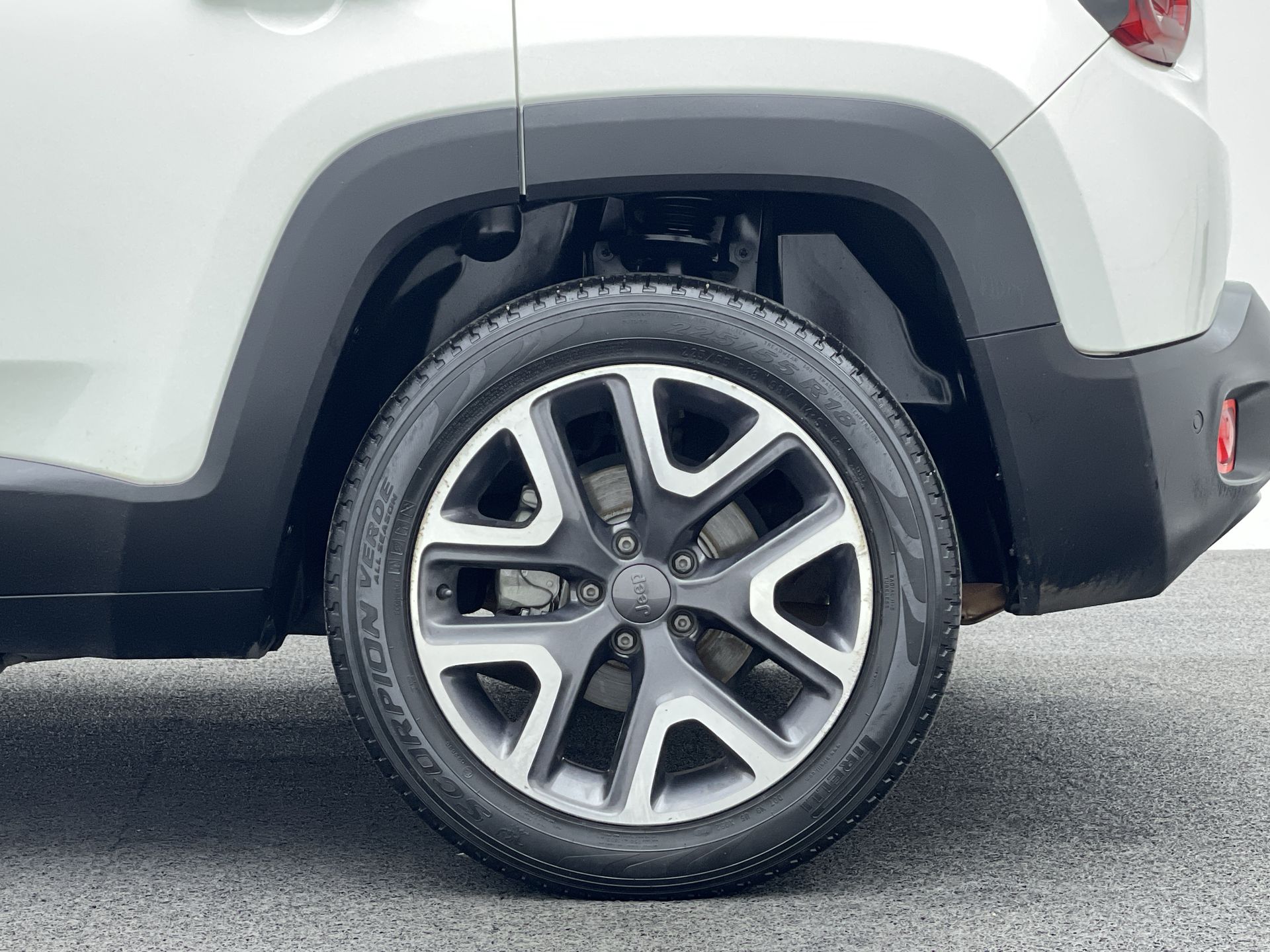 Jeep-RENEGADE-Renegade Longitude 1.8 4x2 Flex 16V Aut.