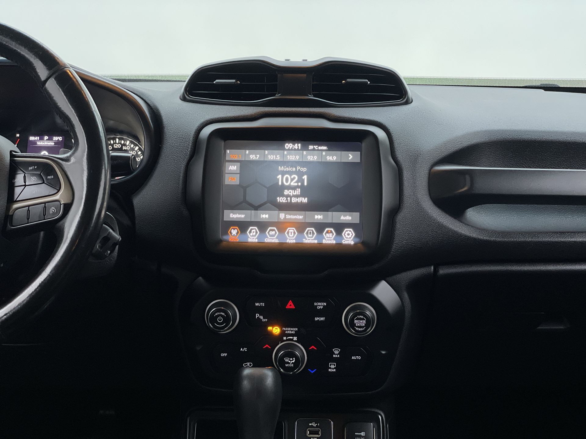 Jeep-RENEGADE-Renegade Longitude 1.8 4x2 Flex 16V Aut.