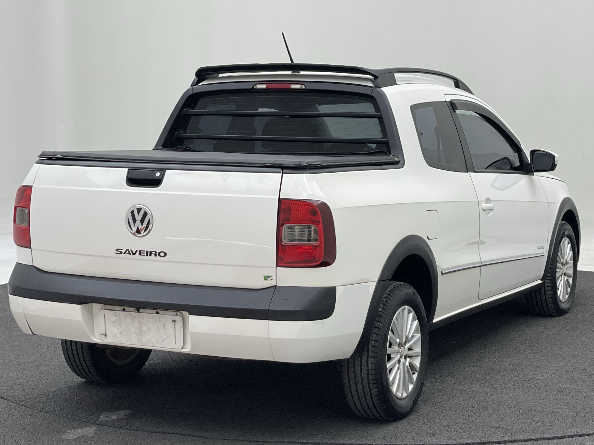 VW - Volkswagen-Saveiro-Saveiro Highline 1.6 T. Flex 8V CD
