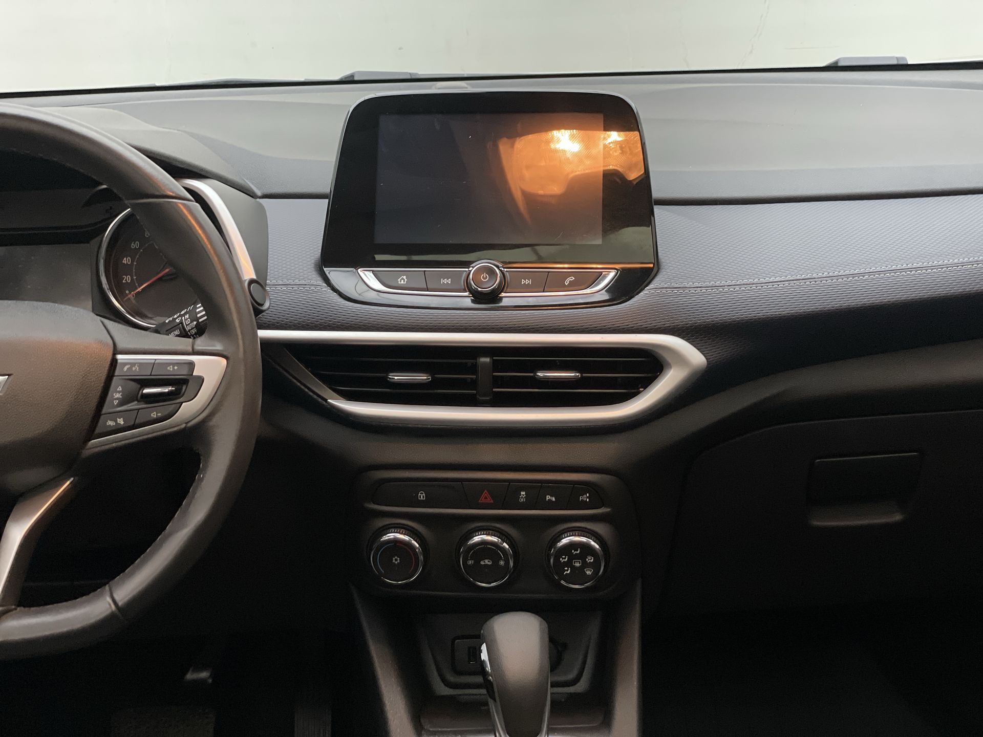 TRACKER Premier 1.2 Turbo 12V Flex Aut.